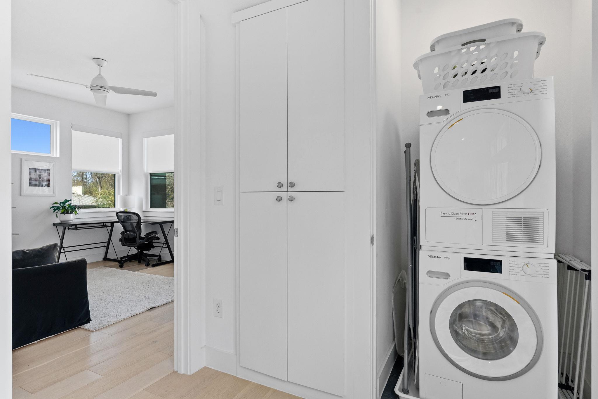 2508 Paramount Ave # B, Austin, TX 78704