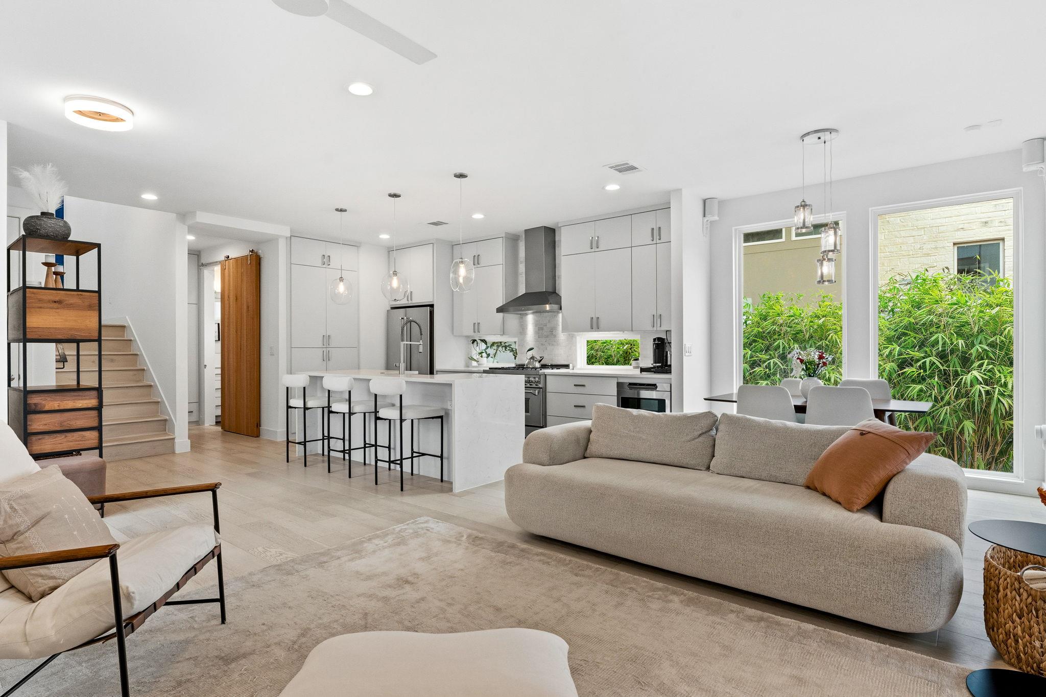 2508 Paramount Ave # B, Austin, TX 78704