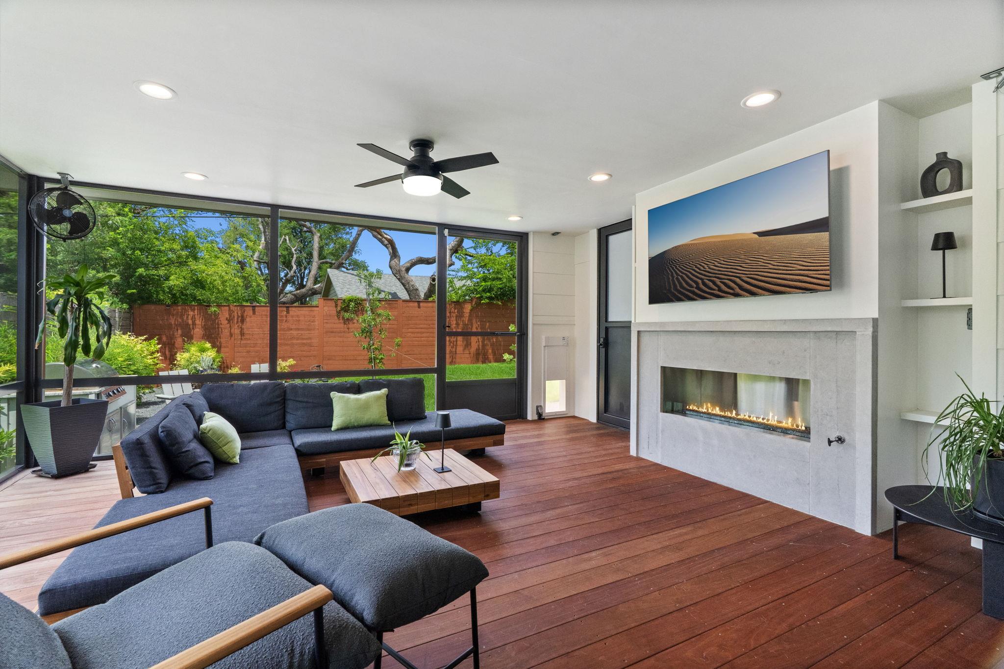 2508 Paramount Ave # B, Austin, TX 78704