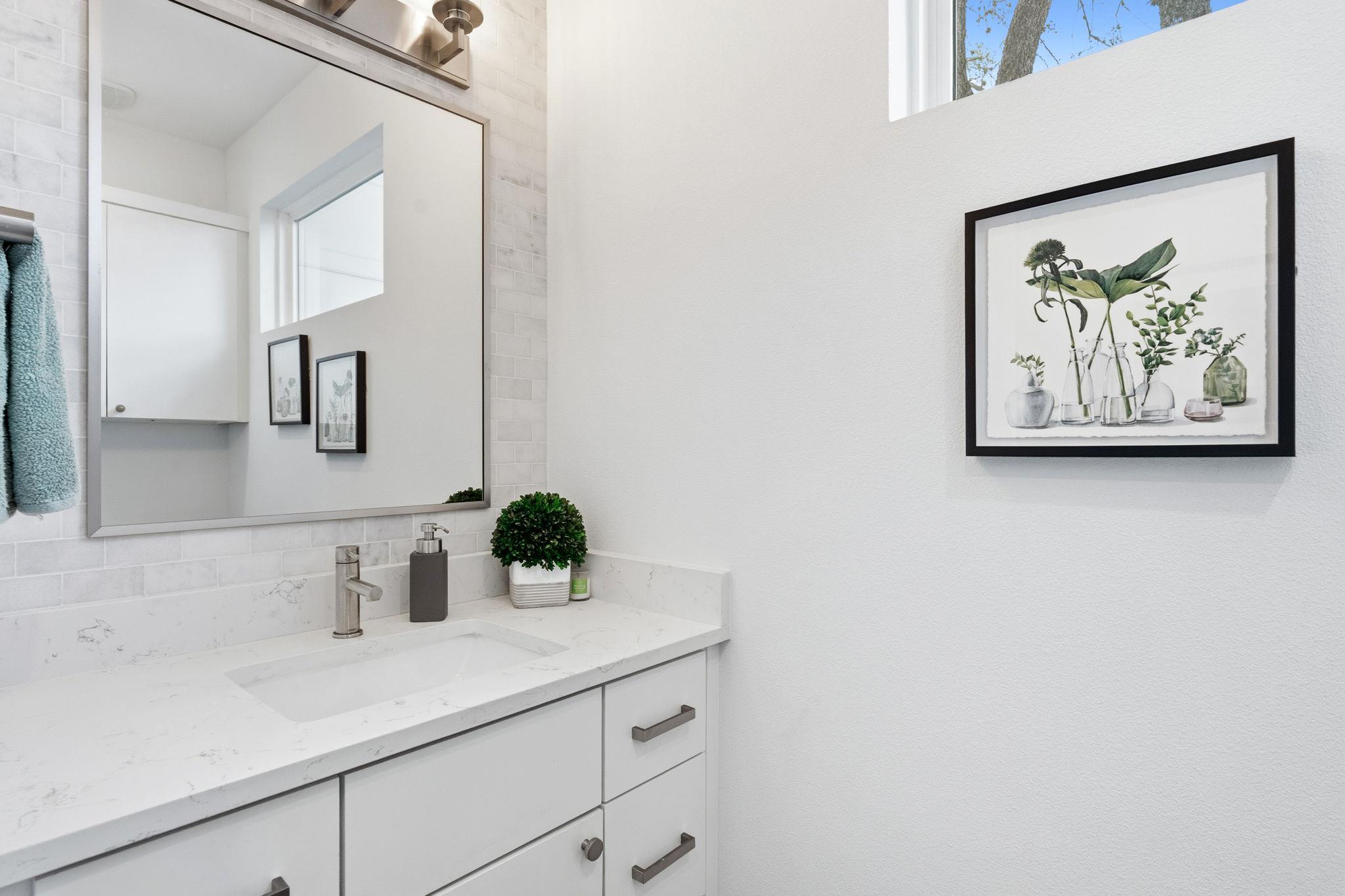 2508 Paramount Ave # B, Austin, TX 78704