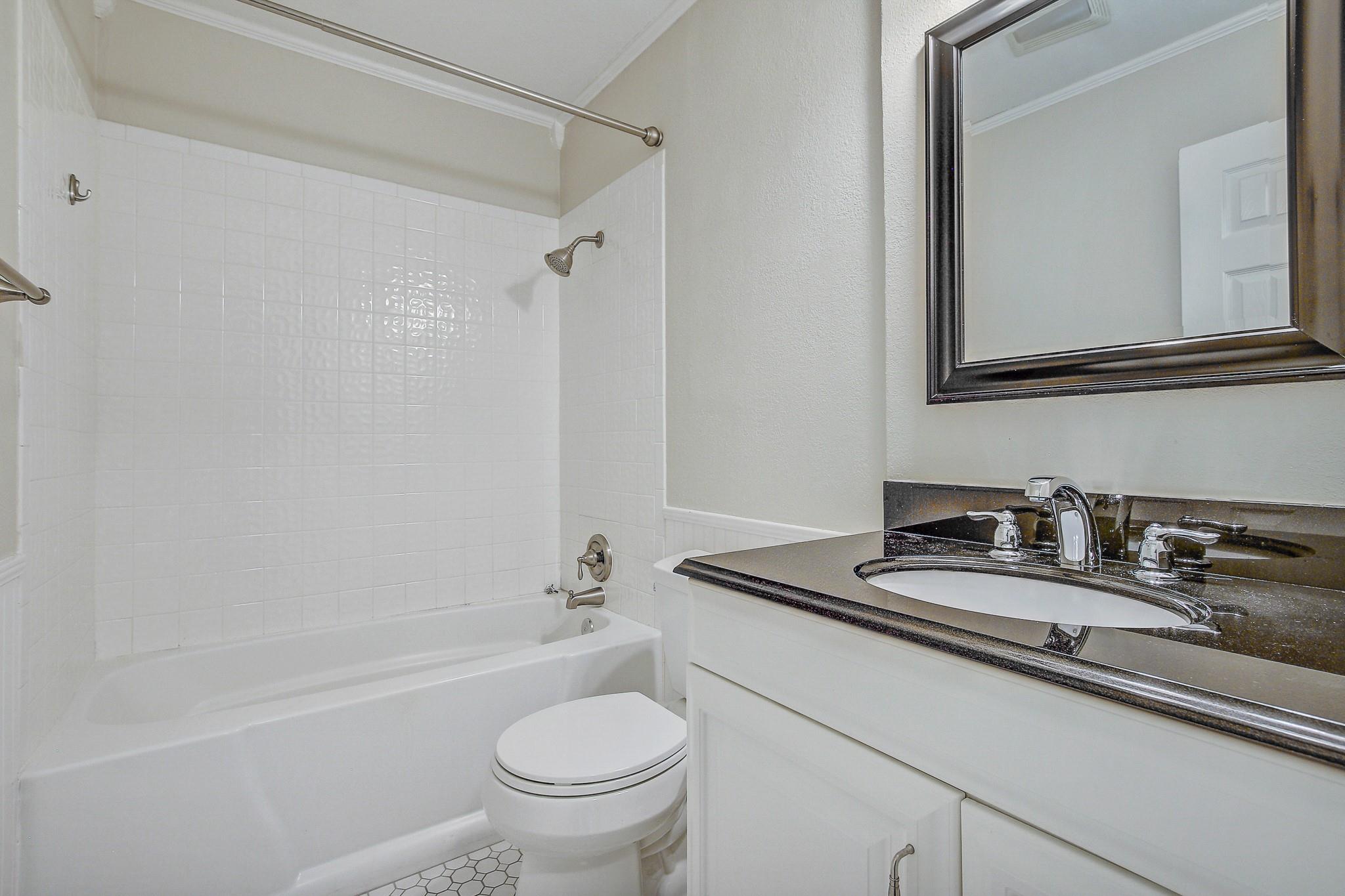 7804 Wycombe Dr, Austin, TX 78749