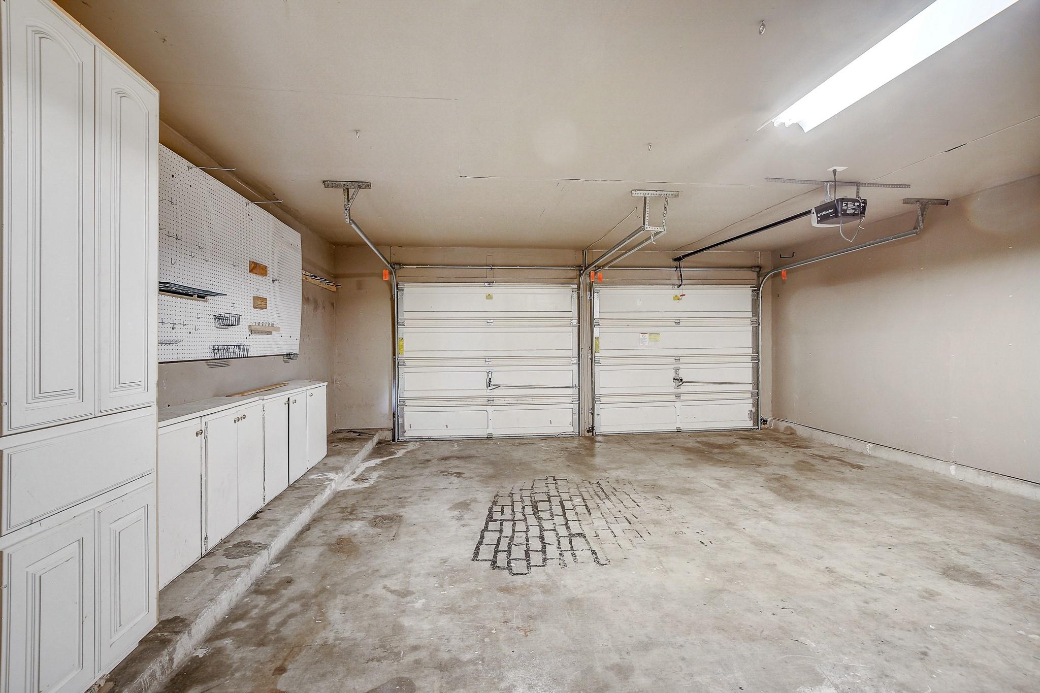 7804 Wycombe Dr, Austin, TX 78749