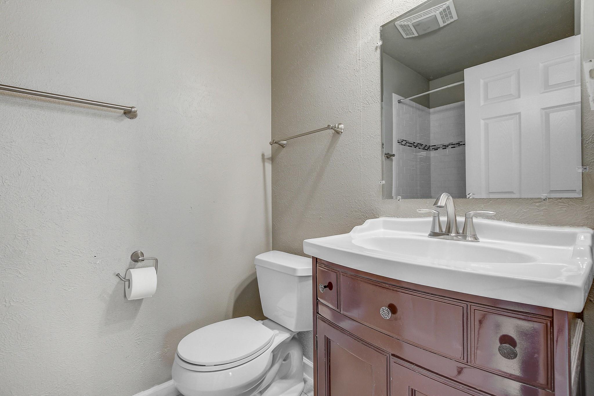 7804 Wycombe Dr, Austin, TX 78749