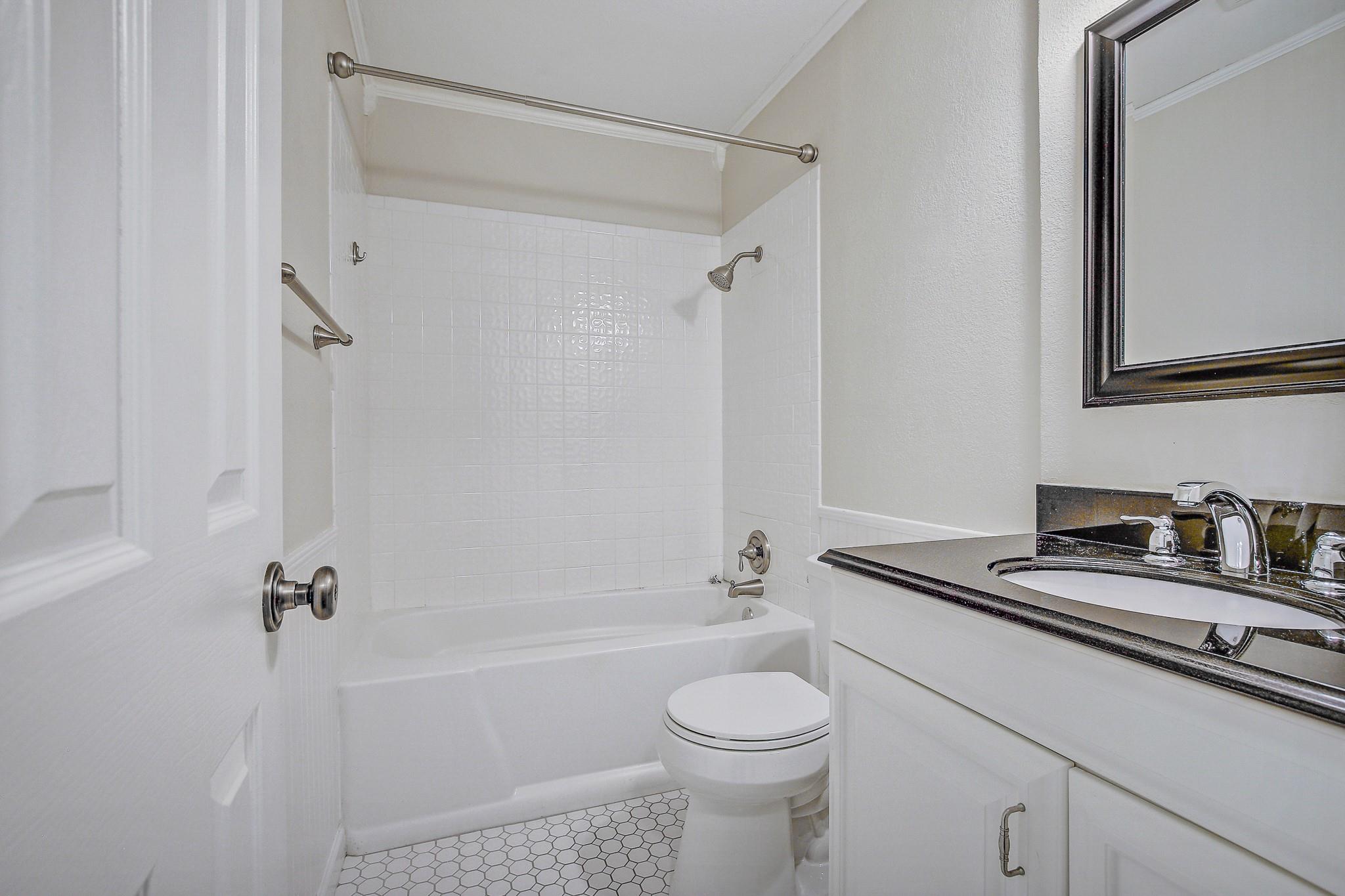 7804 Wycombe Dr, Austin, TX 78749