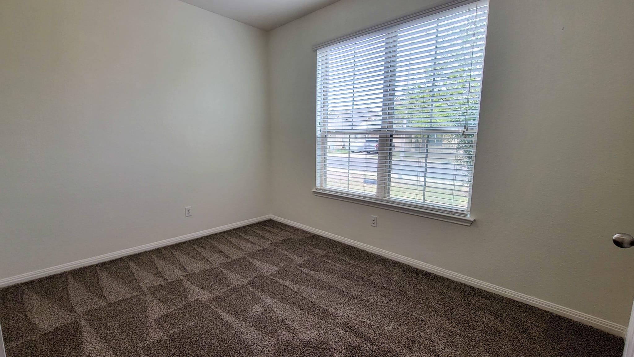 1408 Twin Cv, Kyle, TX 78640