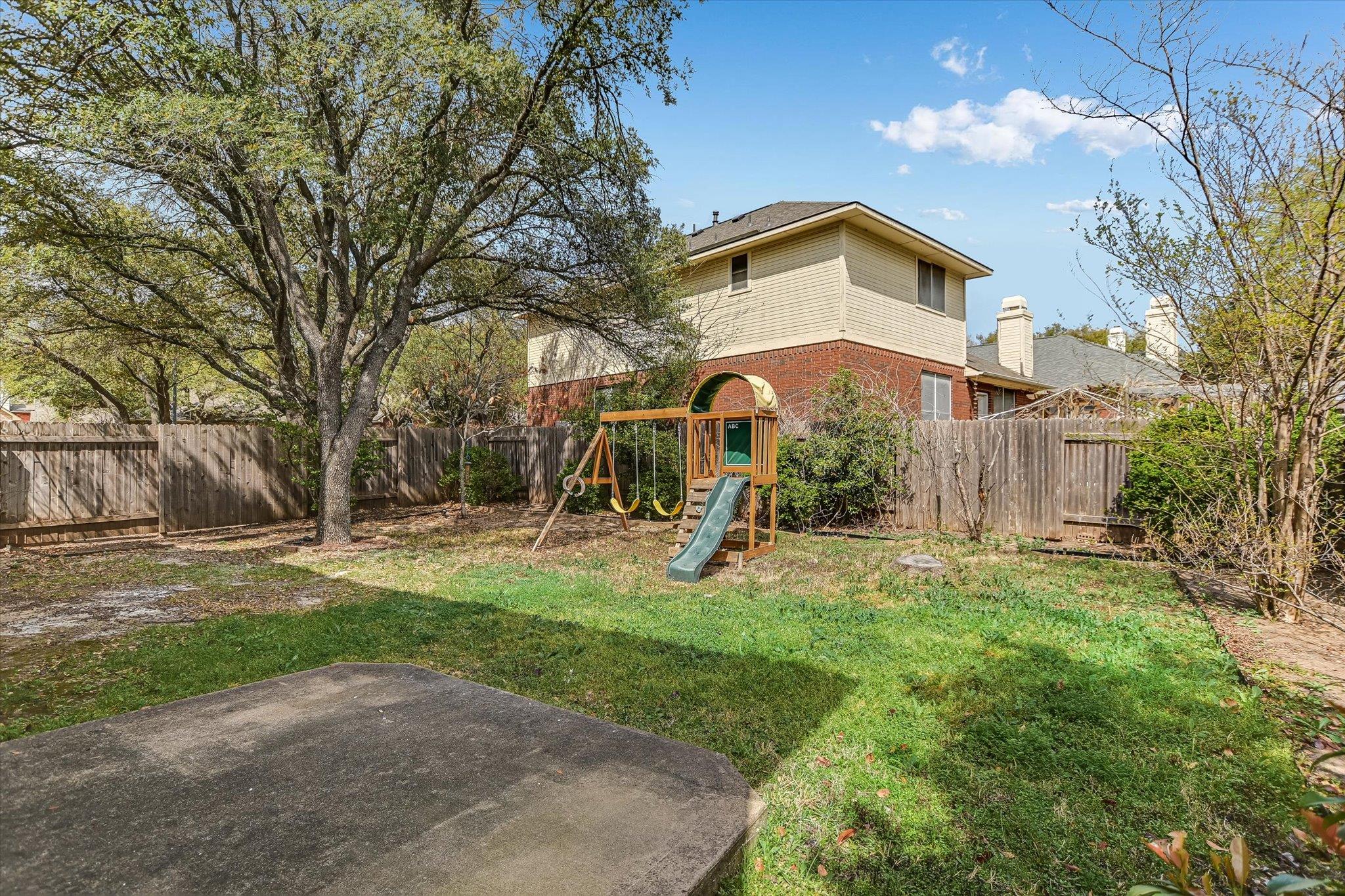 2218 Equestrian Trl, Austin, TX 78727