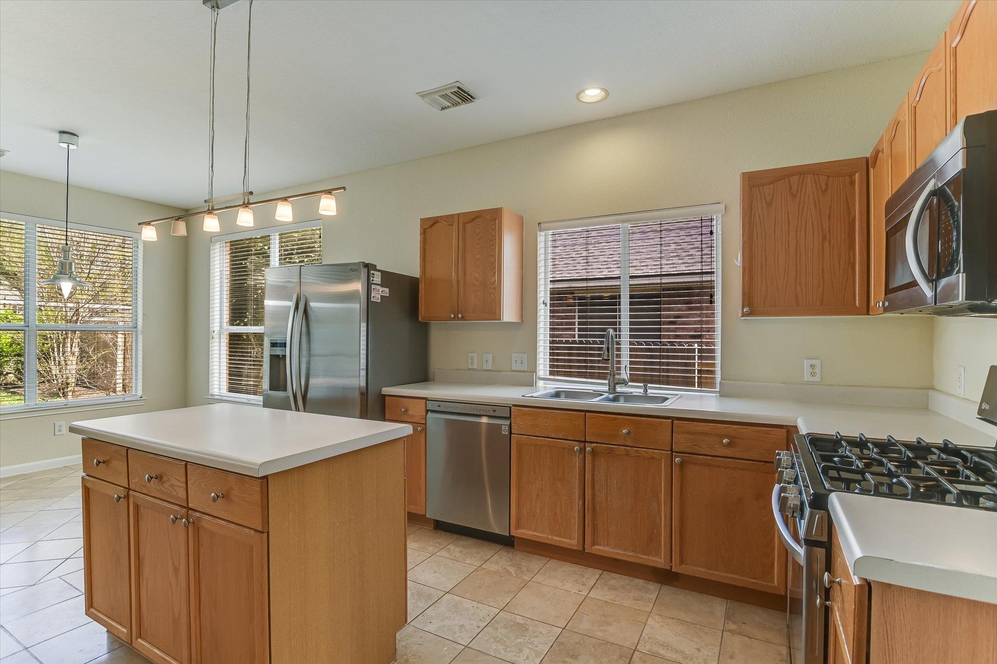 2218 Equestrian Trl, Austin, TX 78727