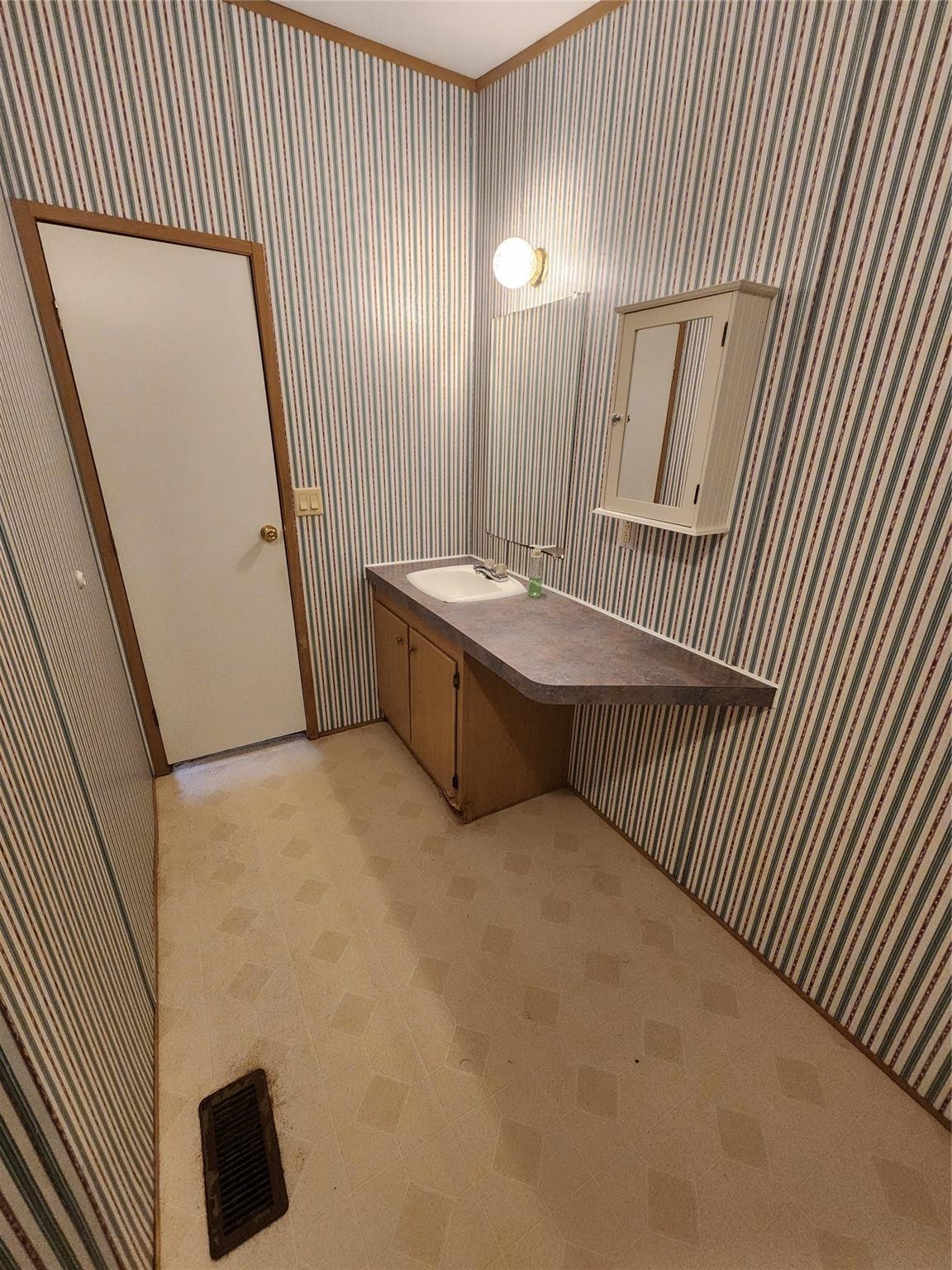 705 & 709 Bluestem Dr, Copperas Cove, TX 76522