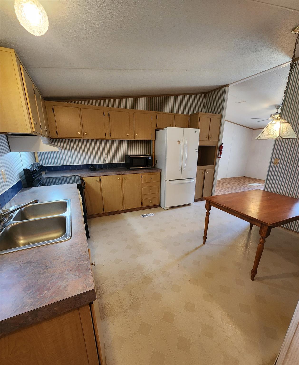 705 & 709 Bluestem Dr, Copperas Cove, TX 76522