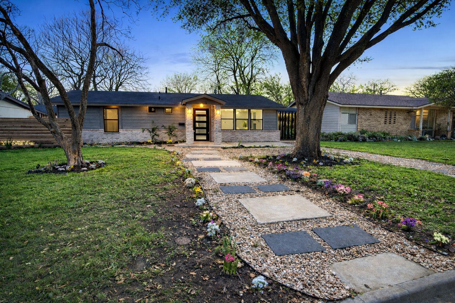 1513 Cloverleaf Dr, Austin, TX 78723