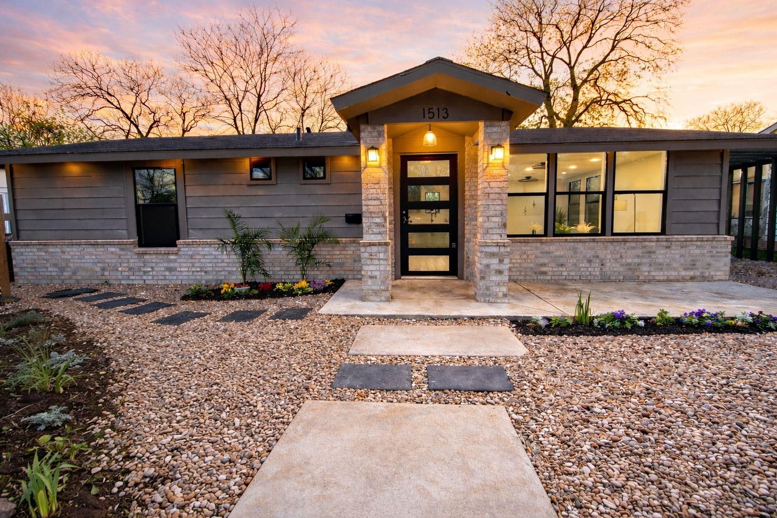 1513 Cloverleaf Dr, Austin, TX 78723