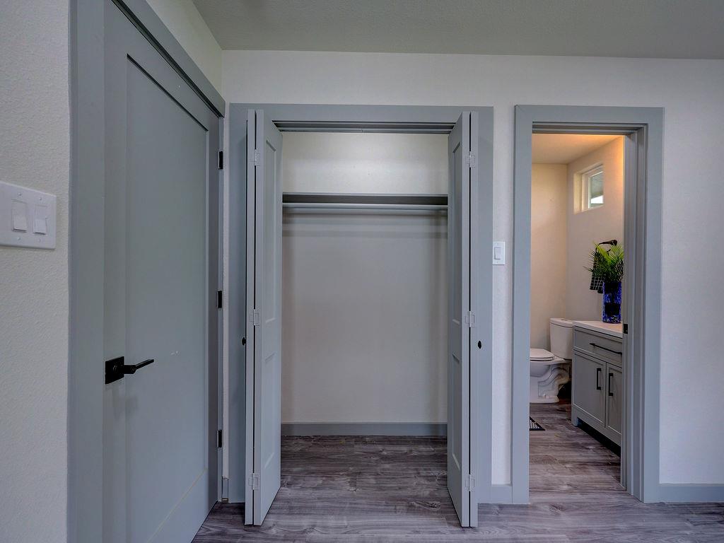 1513 Cloverleaf Dr, Austin, TX 78723