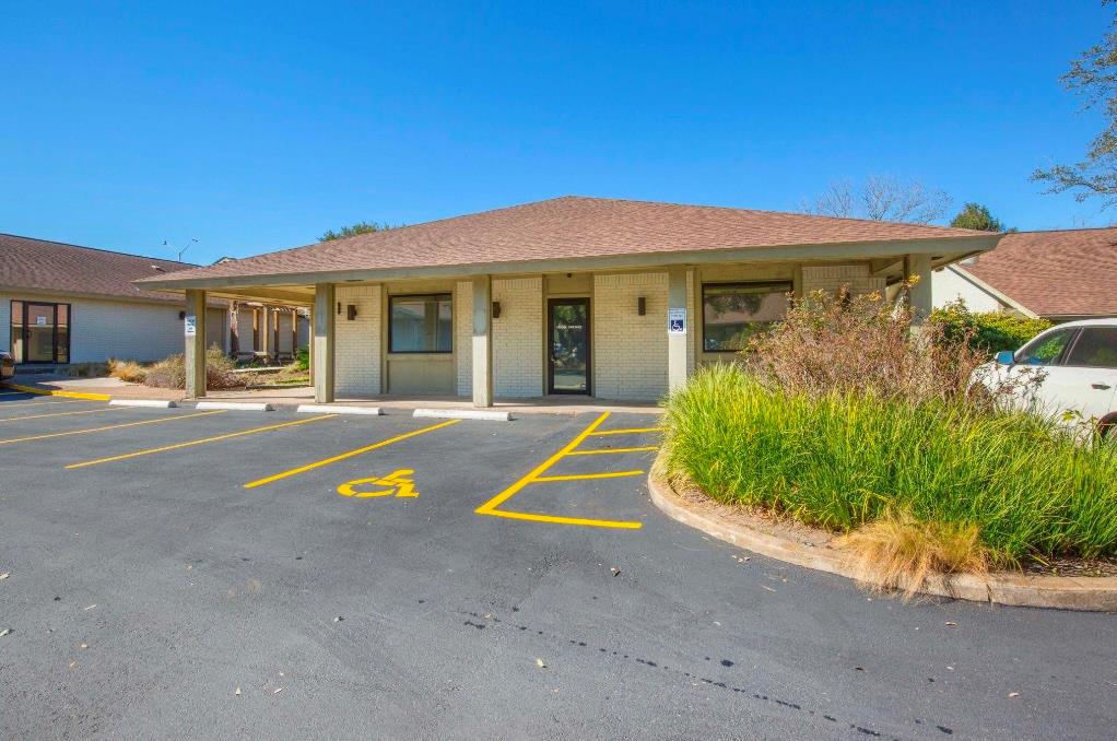1110 W William Cannon Dr # Bldg 2, Austin, TX 78745