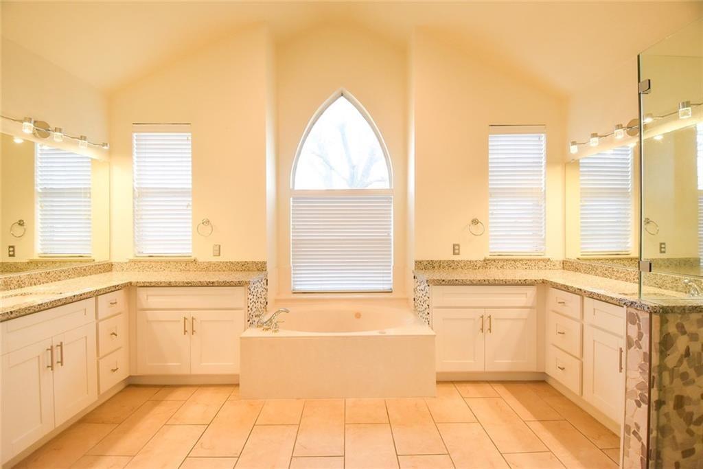 2101 Smoke Tree Trl, Round Rock, TX 78681