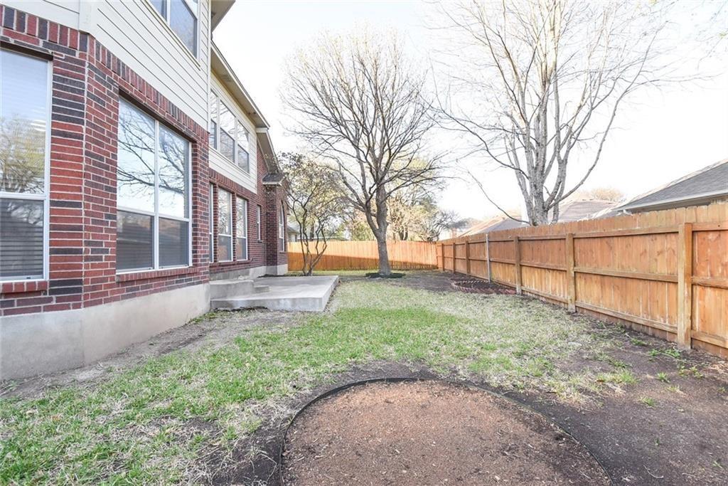2101 Smoke Tree Trl, Round Rock, TX 78681