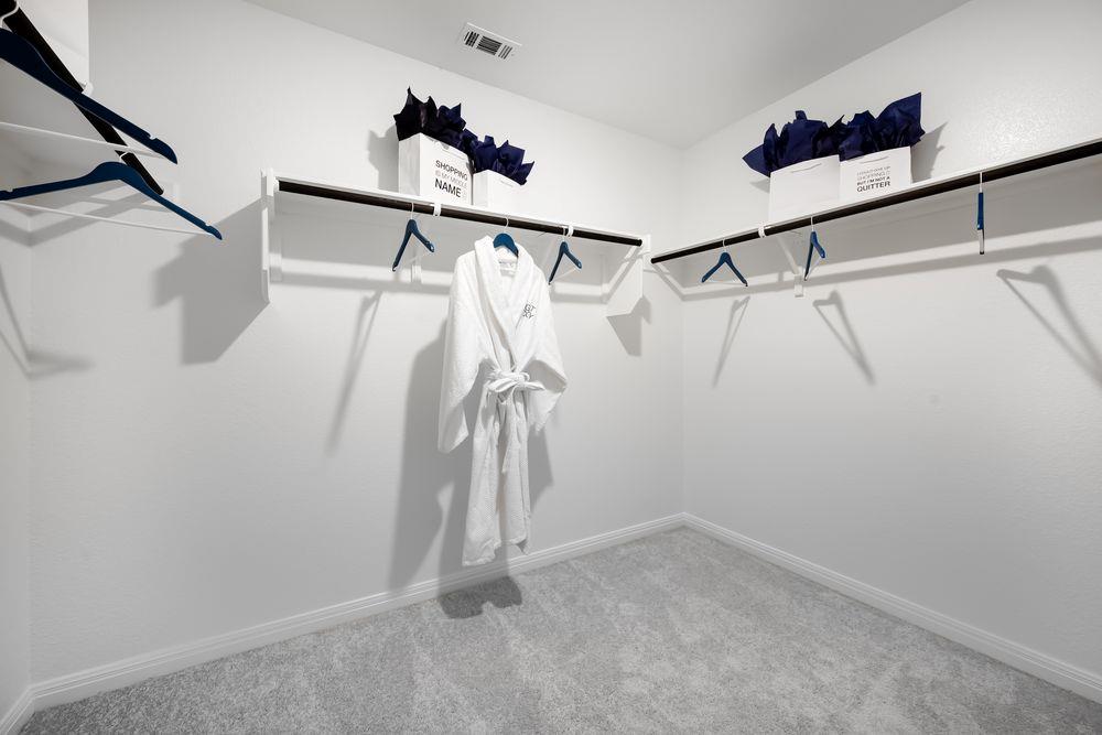 446 Unakite Trl, Liberty Hill, TX 78642