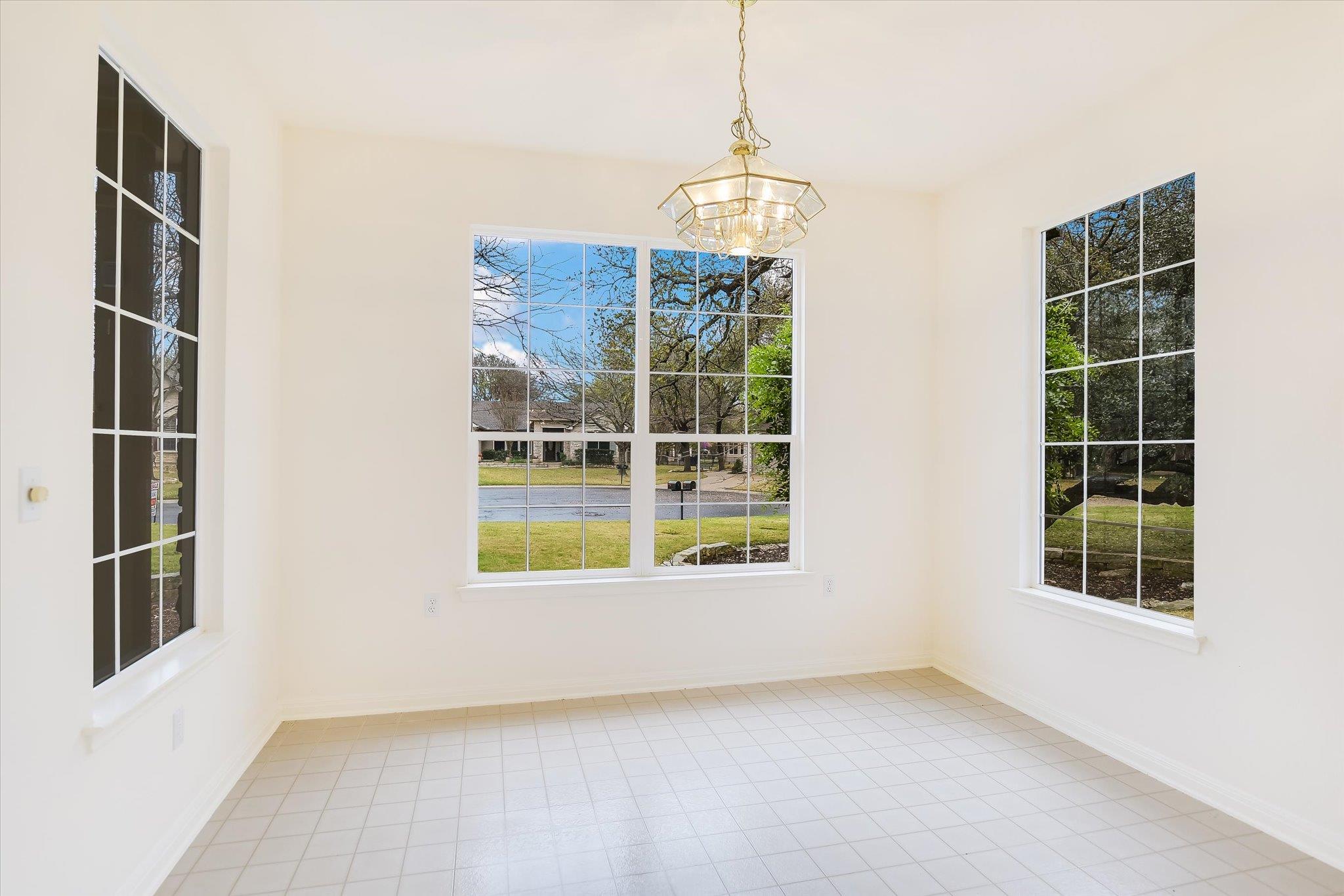 106 Ranch House Cv, Georgetown, TX 78633