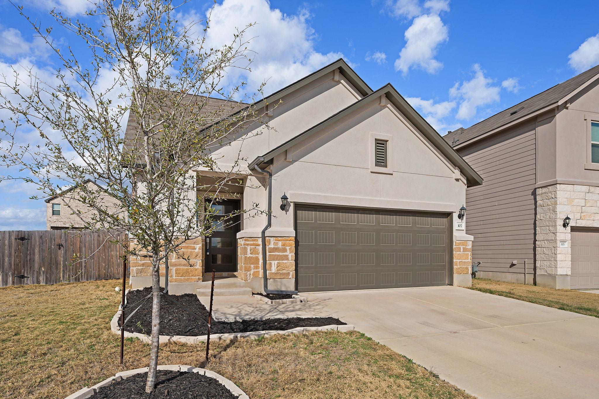 107 Aloe Tree Ln, Buda, TX 78610