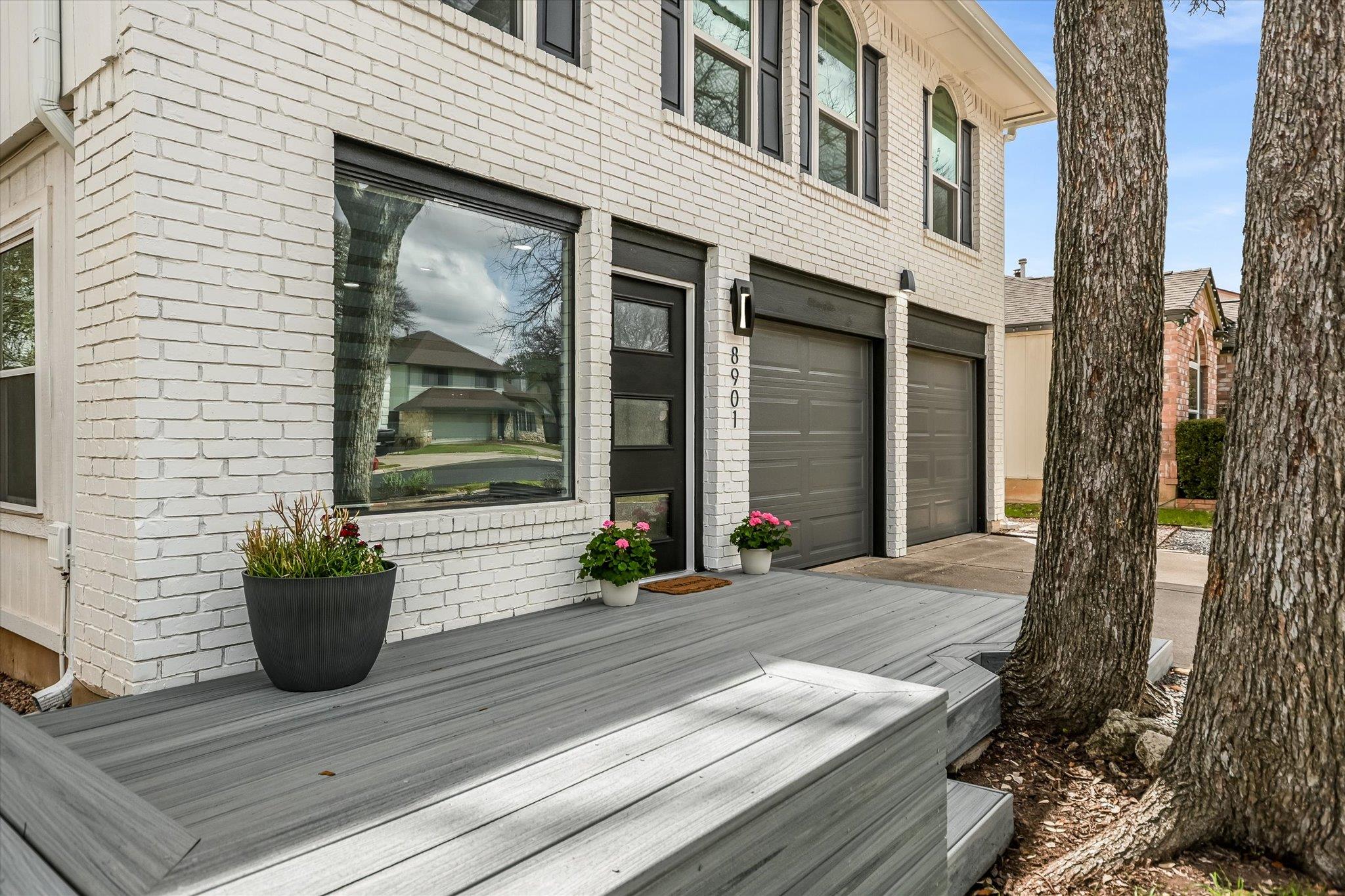 8901 Ampezo Trl, Austin, TX 78749