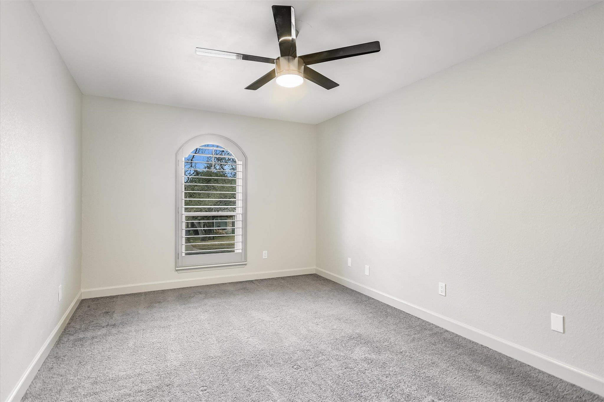 8901 Ampezo Trl, Austin, TX 78749