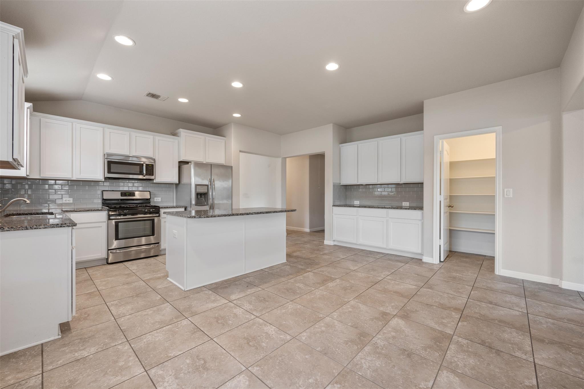 645 Cortona Ln, Georgetown, TX 78628