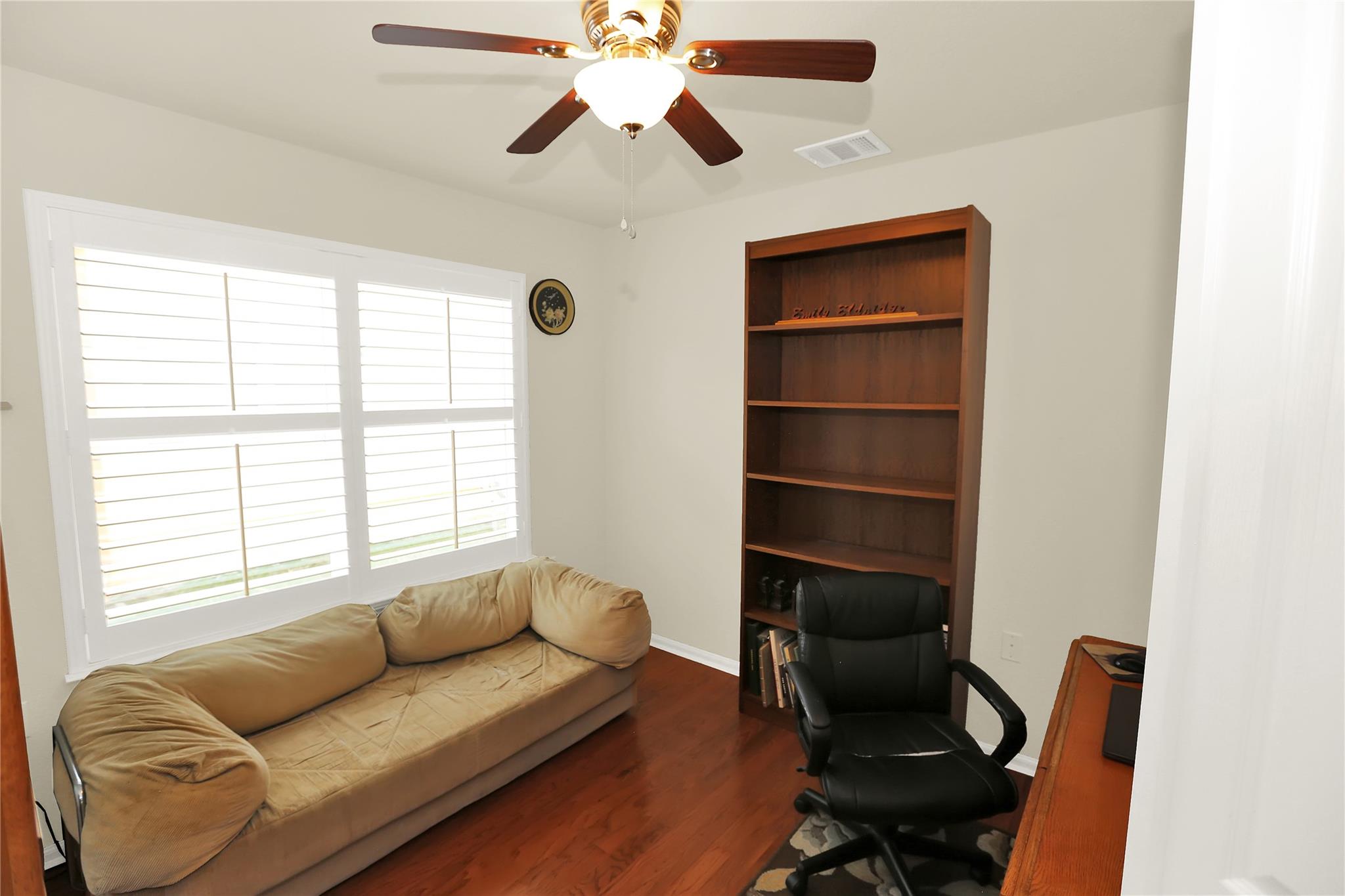 104 Sheldon Lake Dr, Georgetown, TX 78633