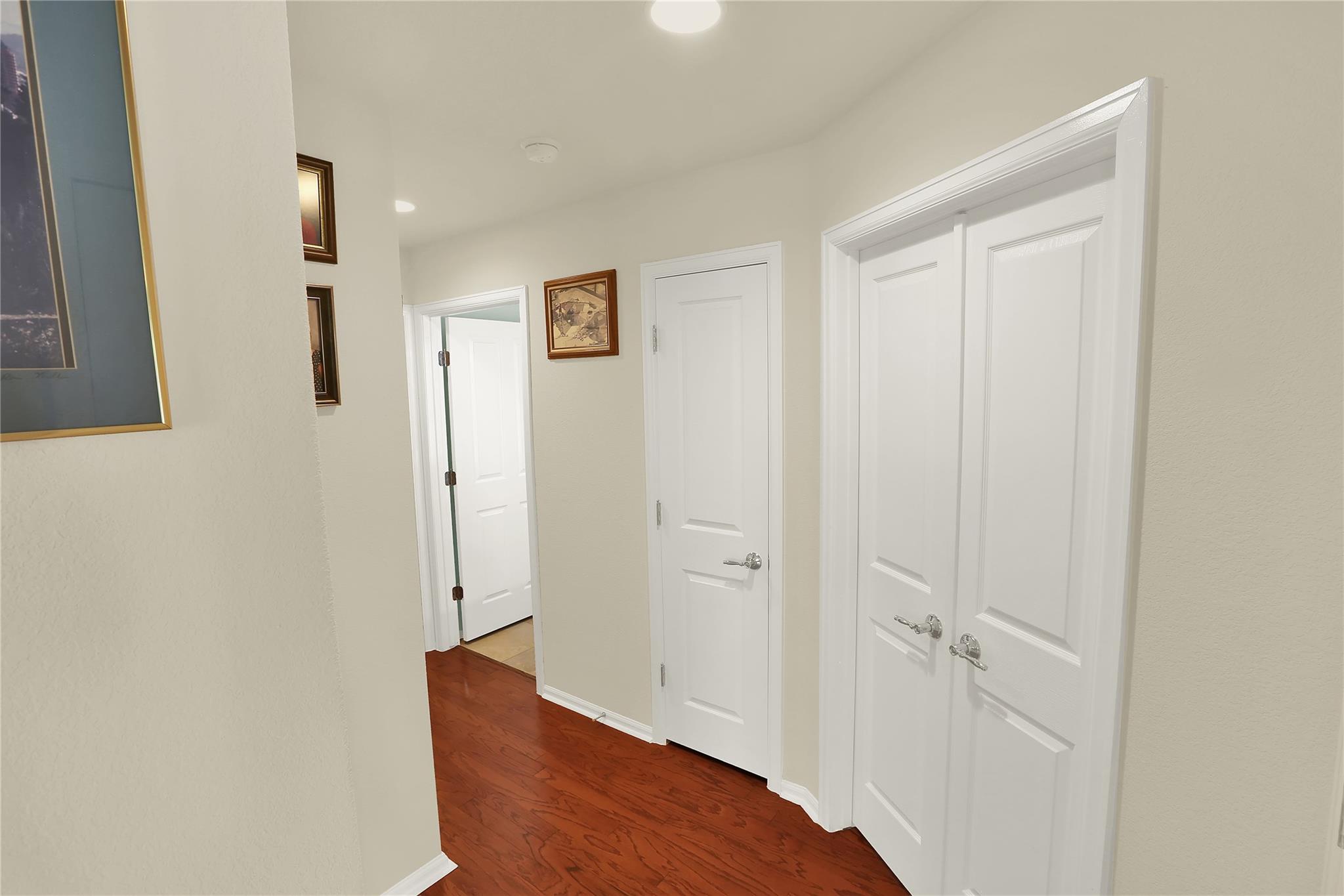 104 Sheldon Lake Dr, Georgetown, TX 78633