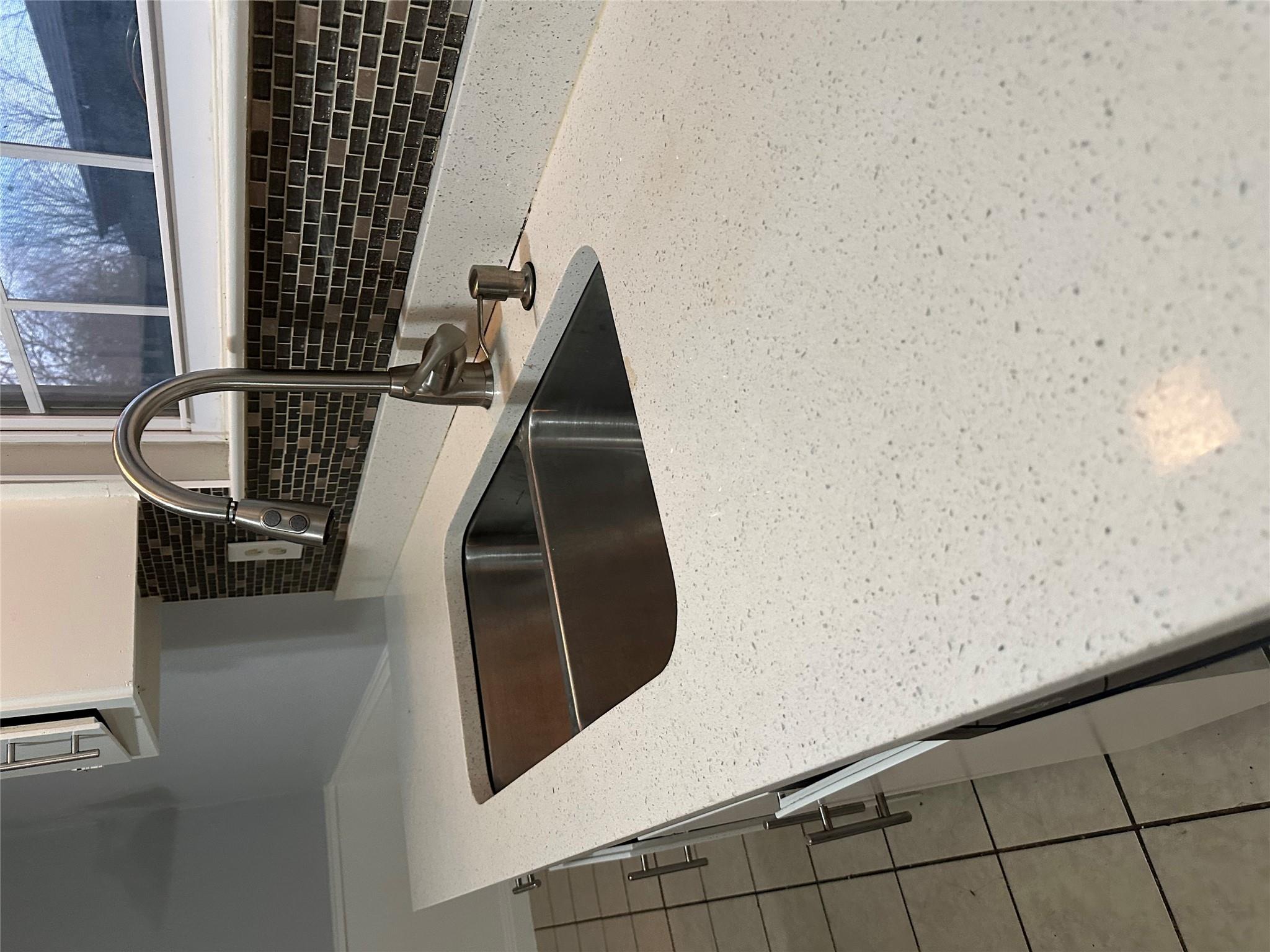 7908 Creekmere Ln, Austin, TX 78748