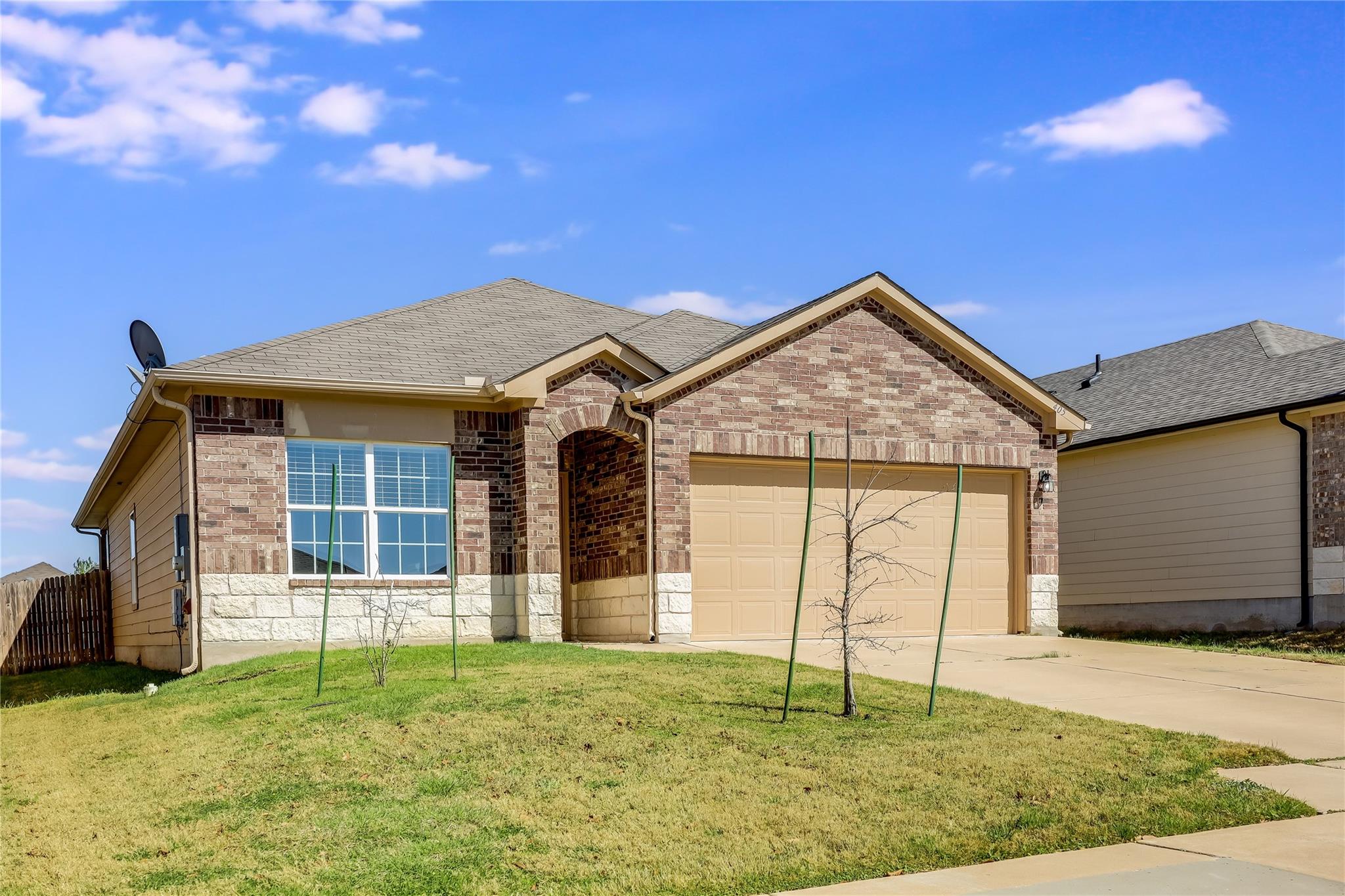405 Galway Bay Ln, Georgetown, TX 78626