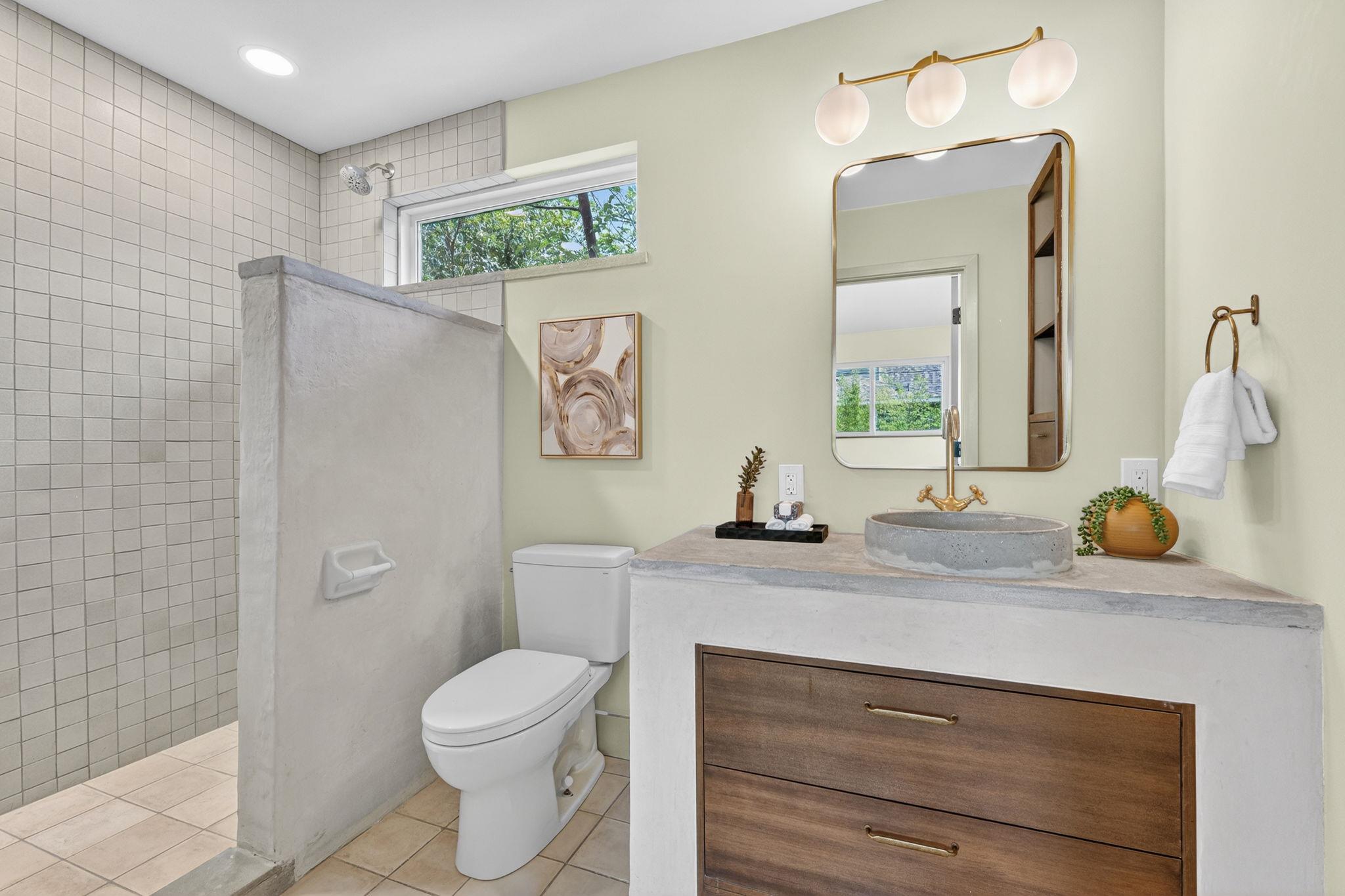 905 Payne Ave, Austin, TX 78757