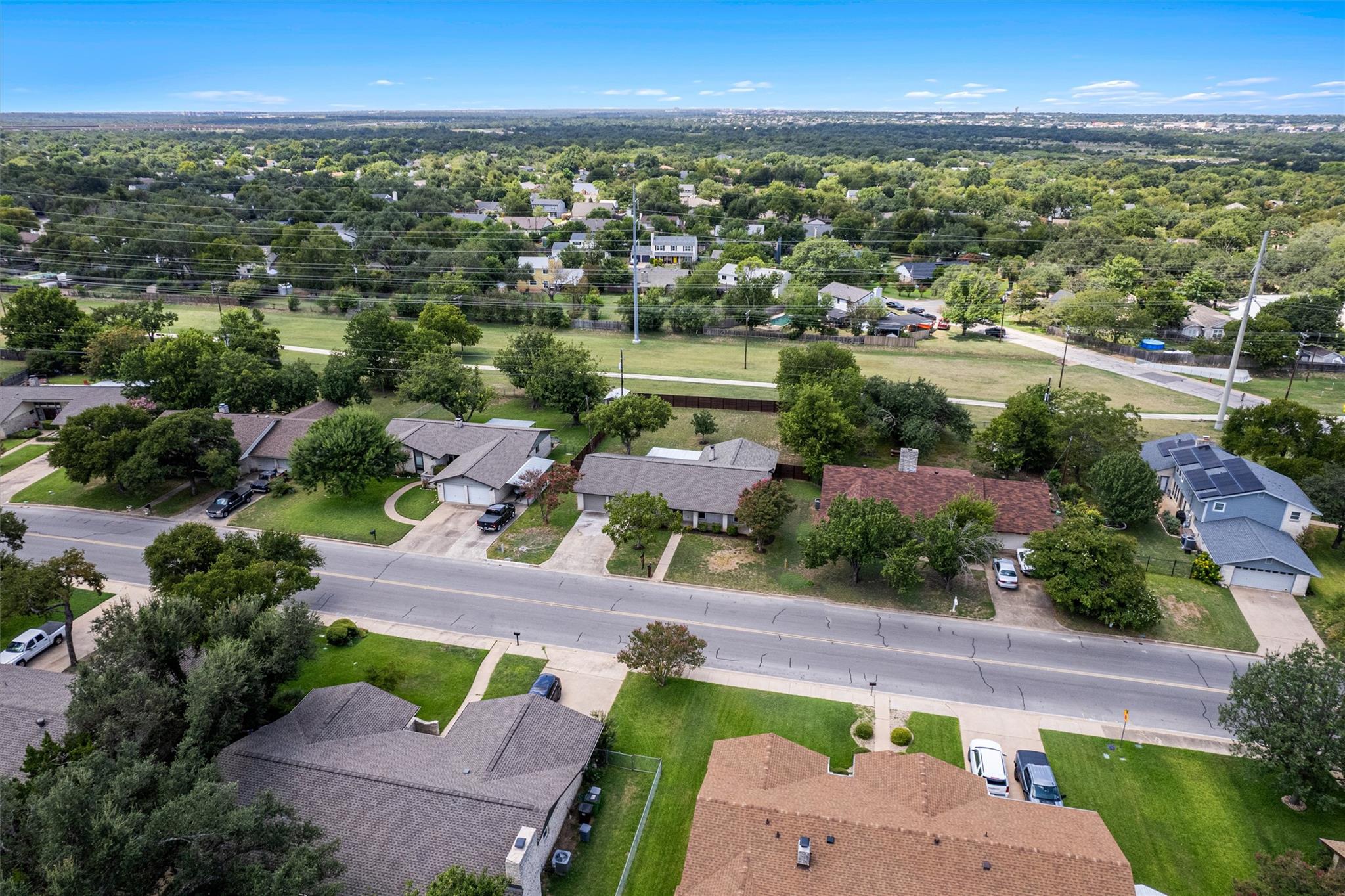 1700 Deep Wood Dr, Round Rock, TX 78681