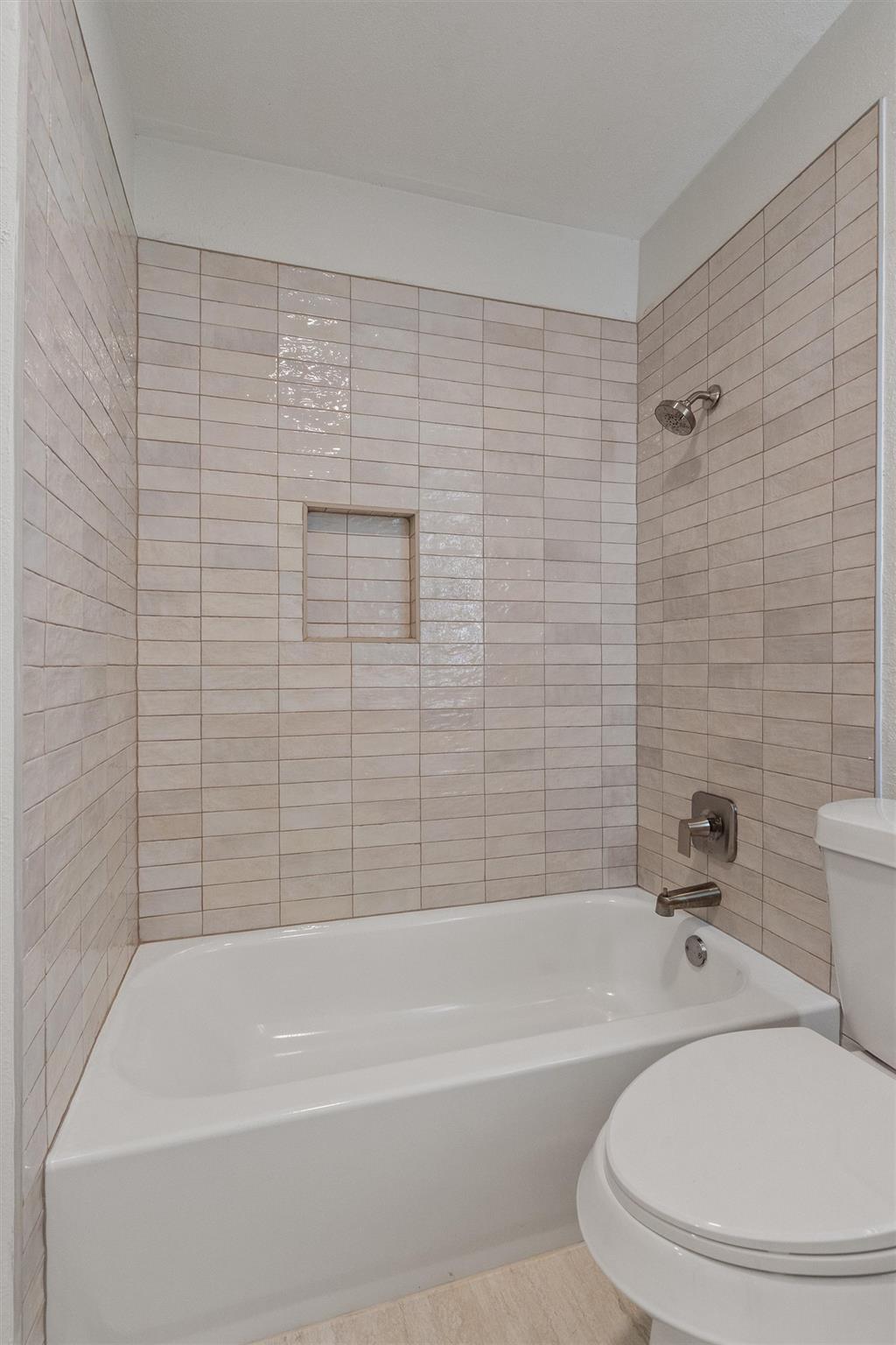 710 Ruby Isle Dr, Leander, TX 78641