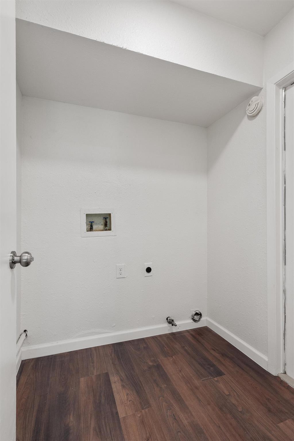 710 Ruby Isle Dr, Leander, TX 78641