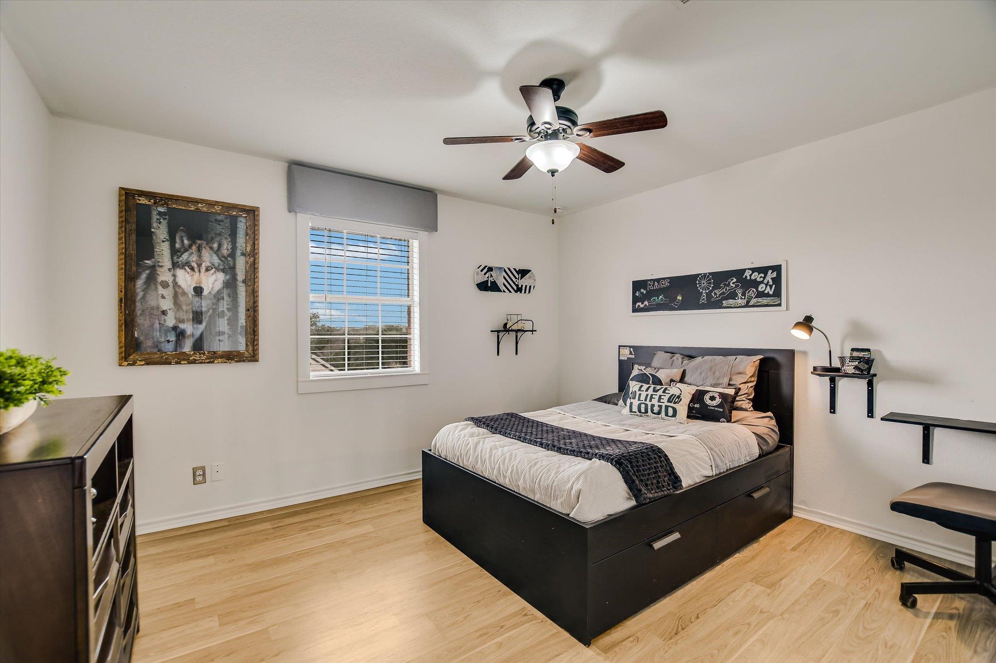 131 High Gabriel Dr, Leander, TX 78641