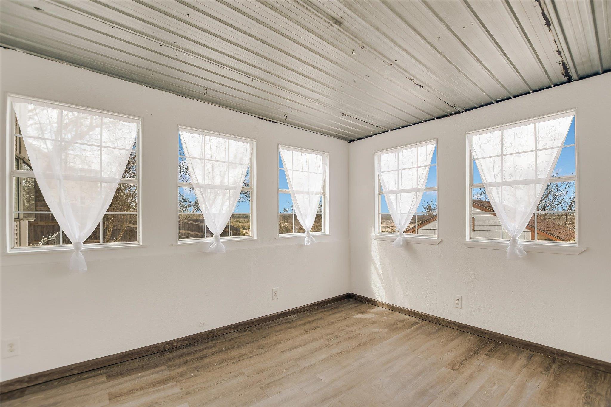 131 High Gabriel Dr, Leander, TX 78641