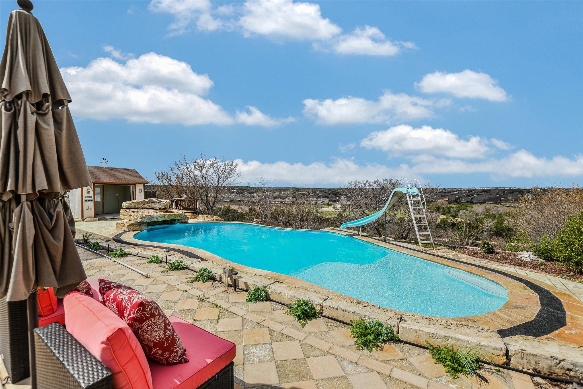 131 High Gabriel Dr, Leander, TX 78641