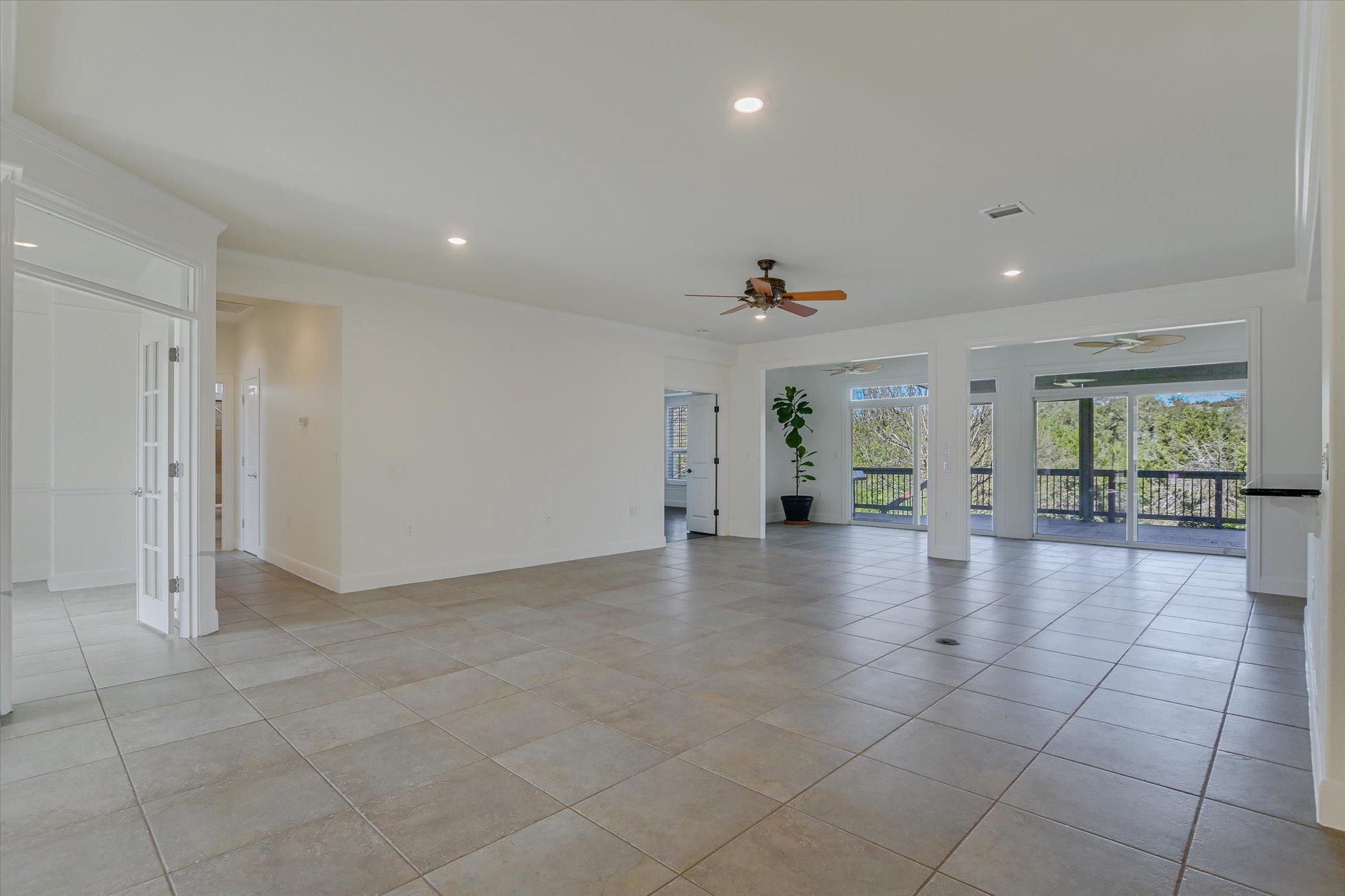 303 Goose Island Dr, Georgetown, TX 78633