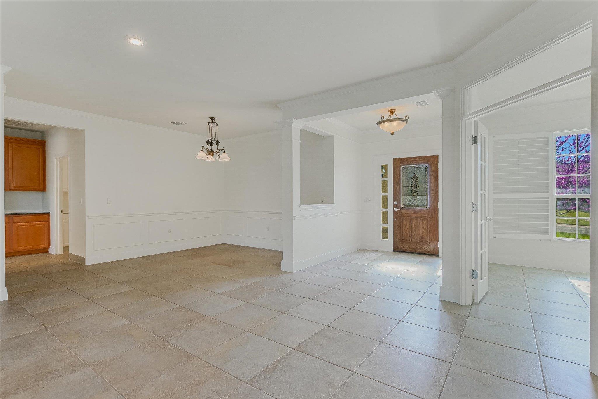 303 Goose Island Dr, Georgetown, TX 78633