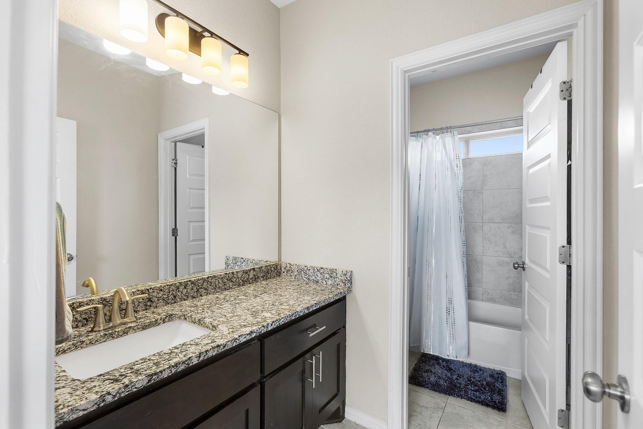 8709 Slater Dr, Austin, TX 78747