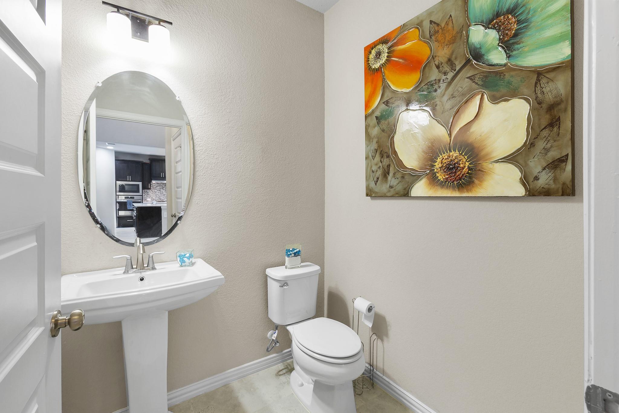 8709 Slater Dr, Austin, TX 78747