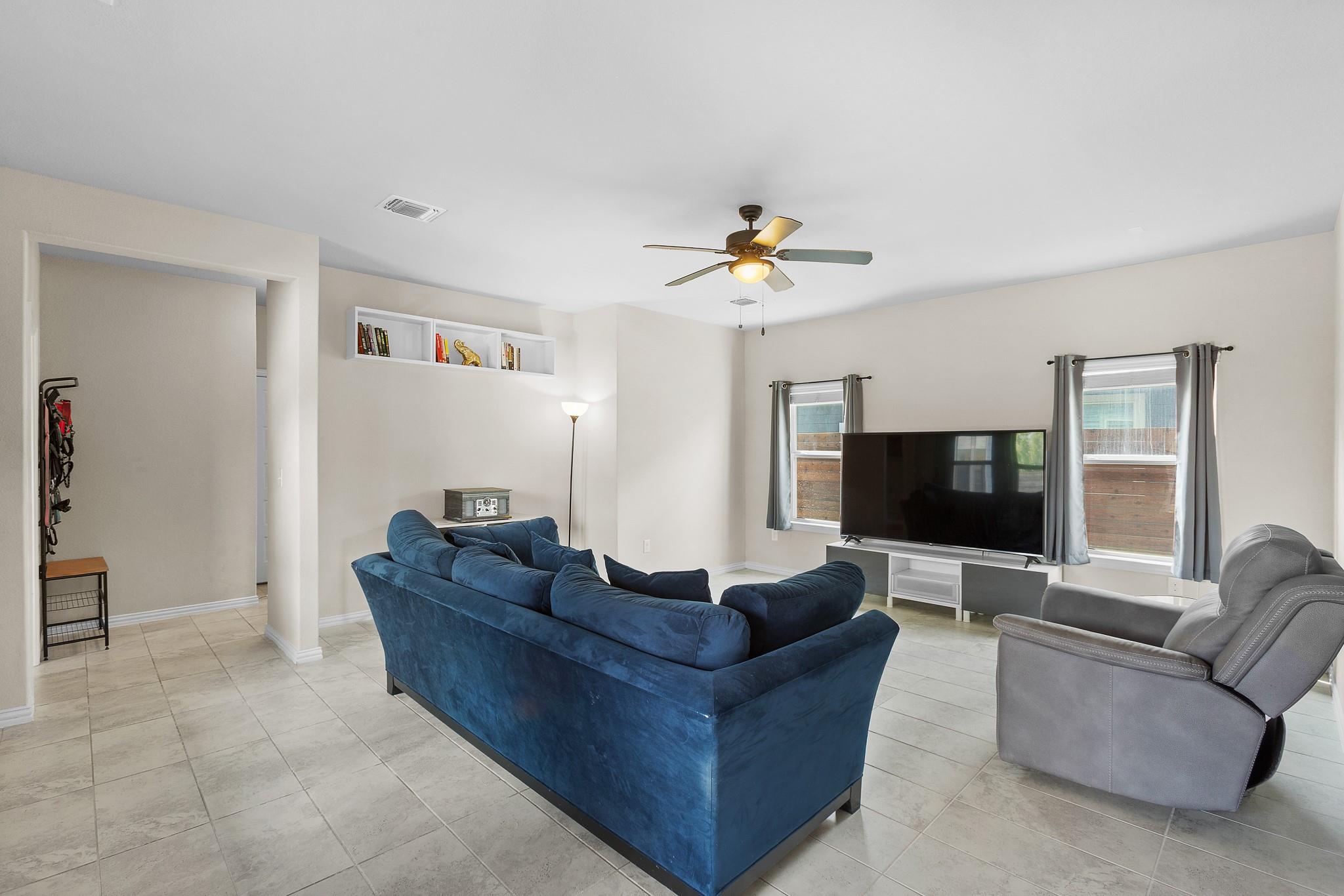 8709 Slater Dr, Austin, TX 78747