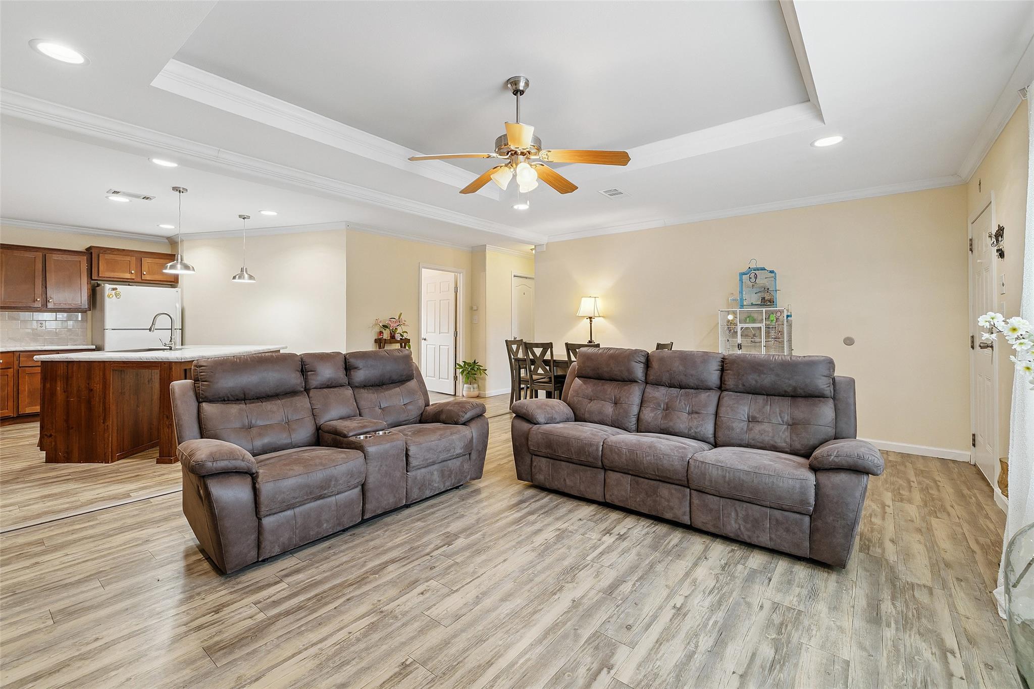 418 Lenora Dr, Taylor, TX 76574