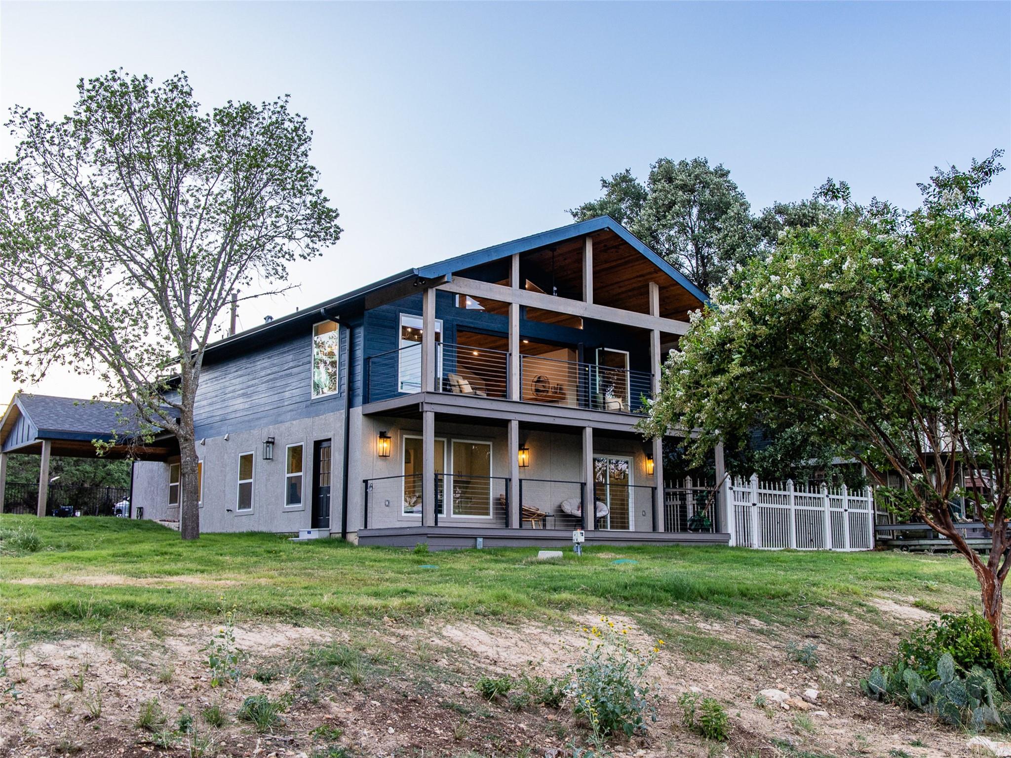 874 Lakebreeze Dr, Canyon Lake, TX 78133