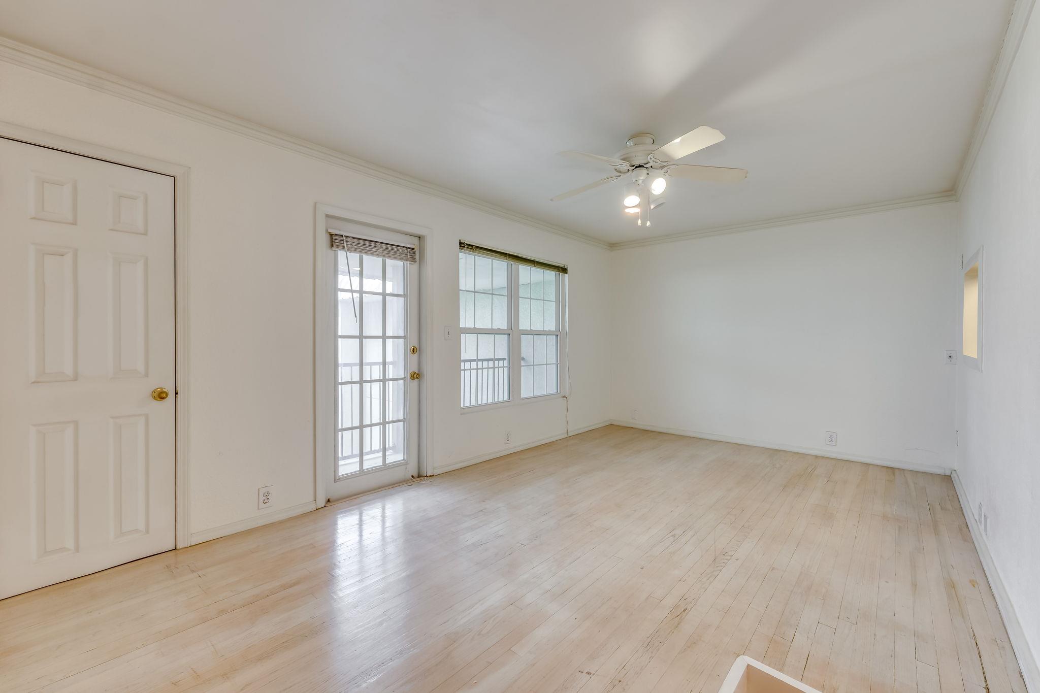 910 Duncan Ln # 50, Austin, TX 78705