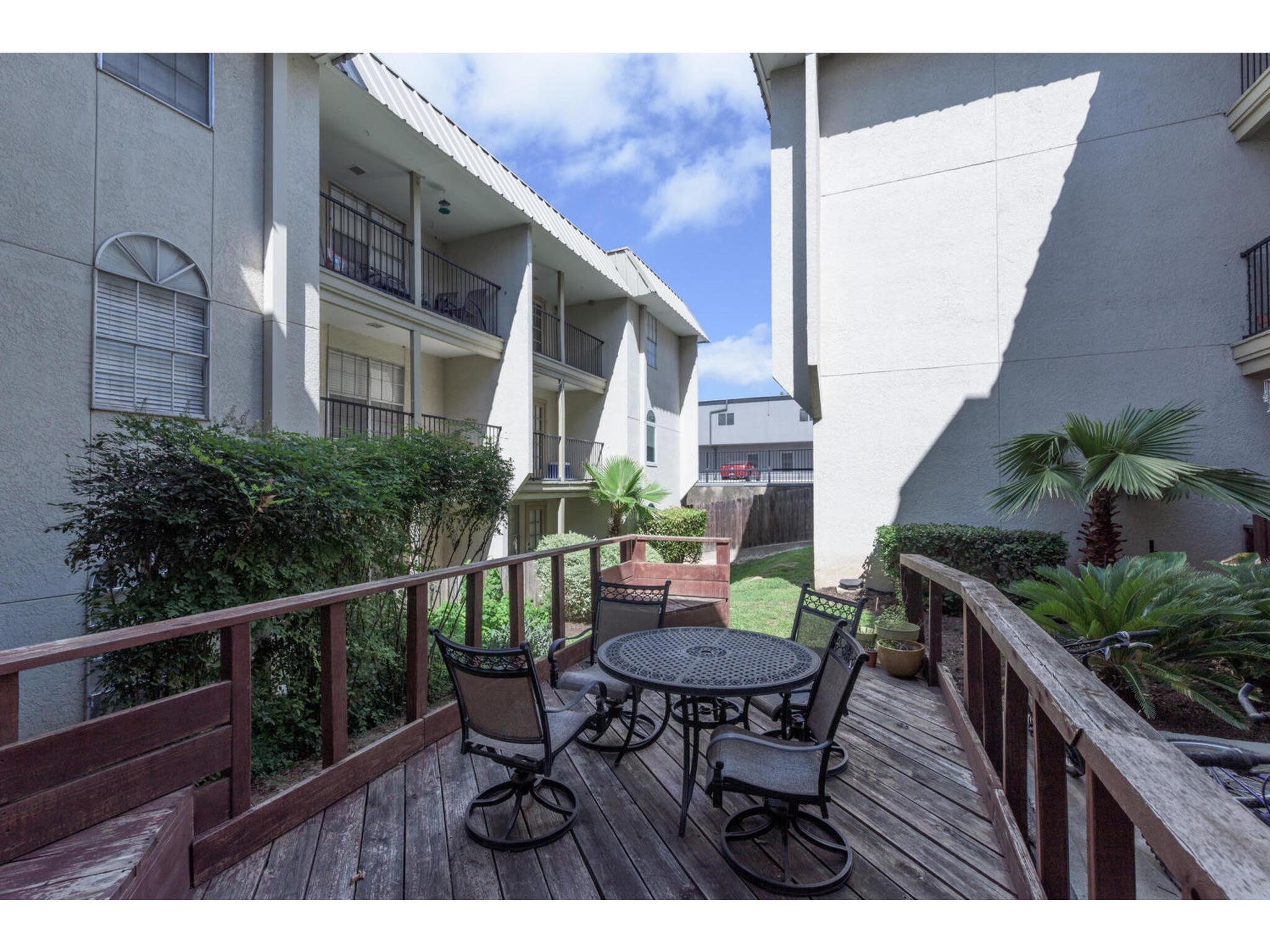 910 Duncan Ln # 50, Austin, TX 78705