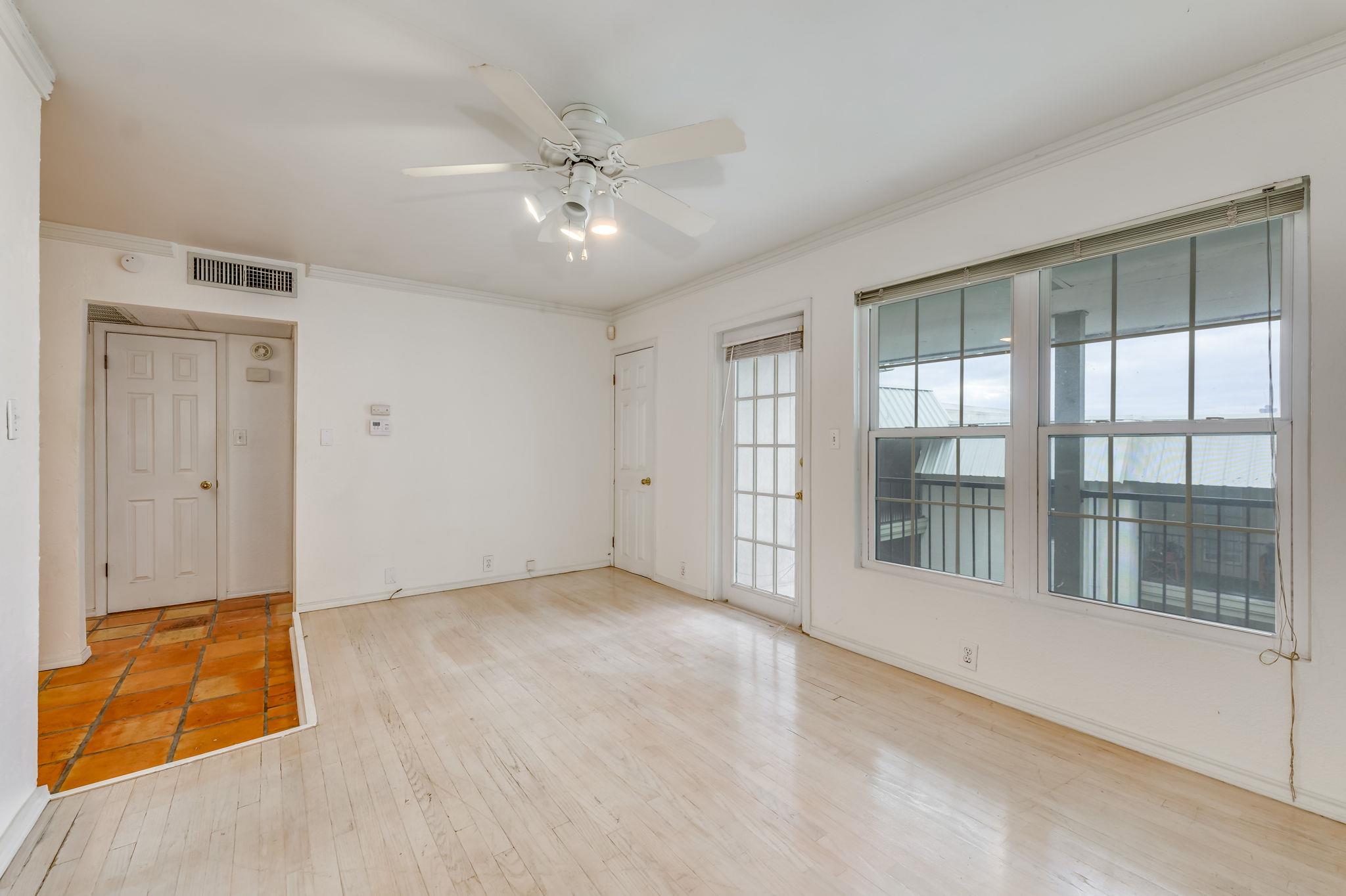 910 Duncan Ln # 50, Austin, TX 78705