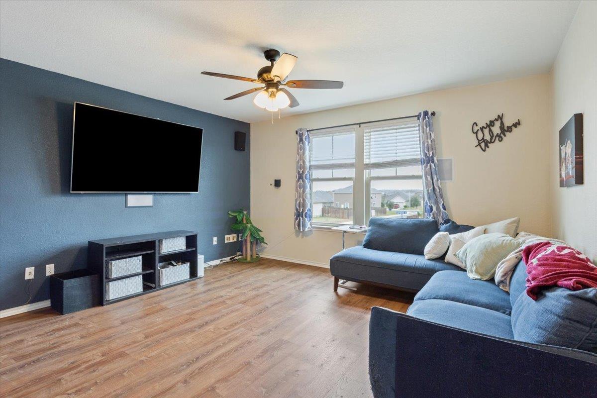 1500 Cliffbrake Way, Georgetown, TX 78626