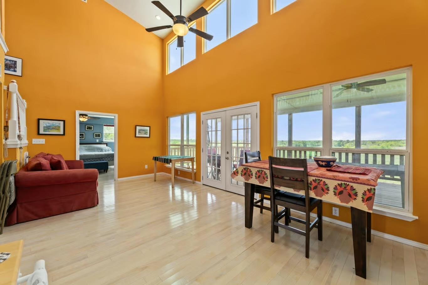 13484 Avis Rd, Dale, TX 78616