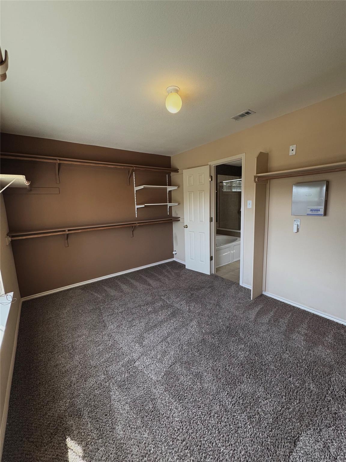 109 Justin Leonard Dr, Round Rock, TX 78664