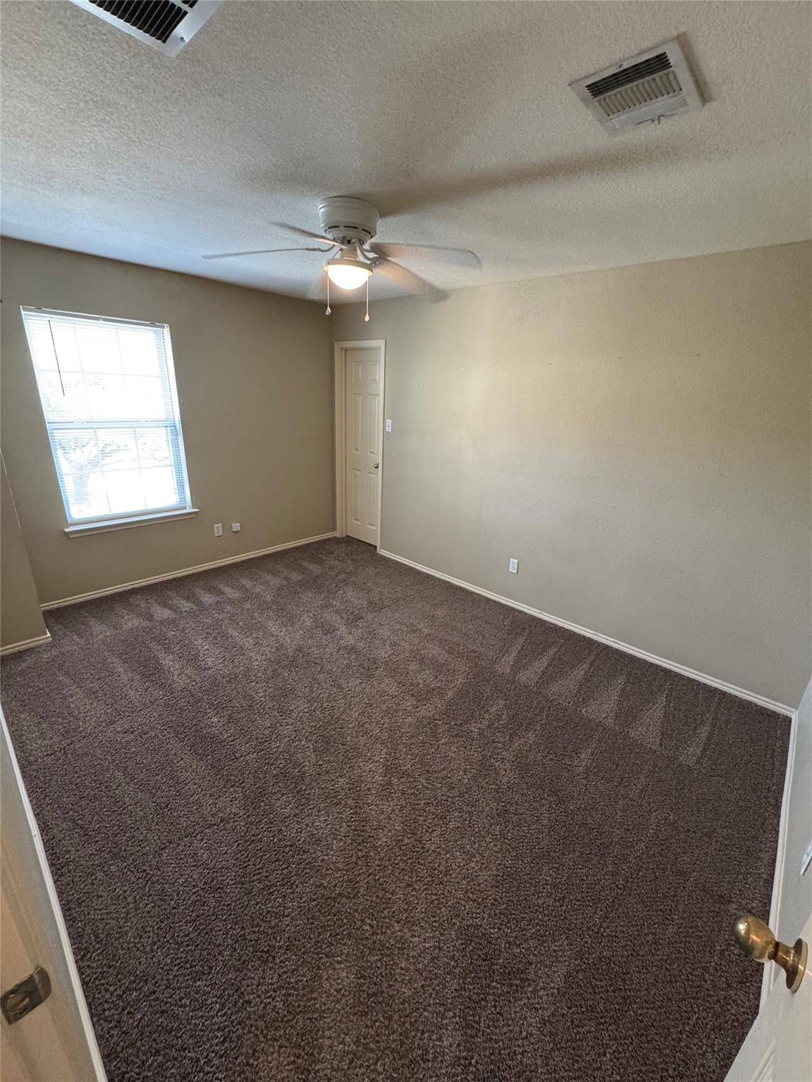 109 Justin Leonard Dr, Round Rock, TX 78664